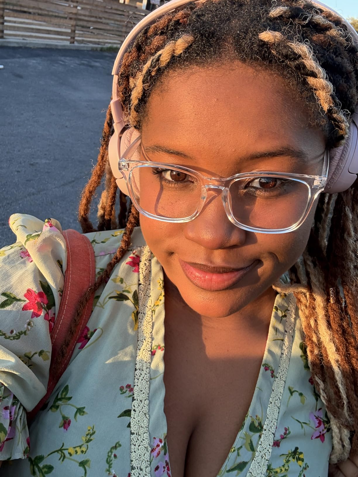 JBL Tune 510BT - Bluetooth headphones with up to 40 hours battery, microphone for call, foldable and comfortable, Android and iOs compatible (Black) customer photo 1