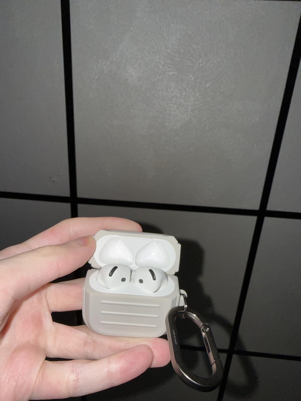 Apple AirPods 4 Wireless Earbuds, Bluetooth Headphones, with Active Noise Cancellation, Adaptive, Transparency Mode, Personalized Spatial Audio, USB-C Charging Case customer photo 1