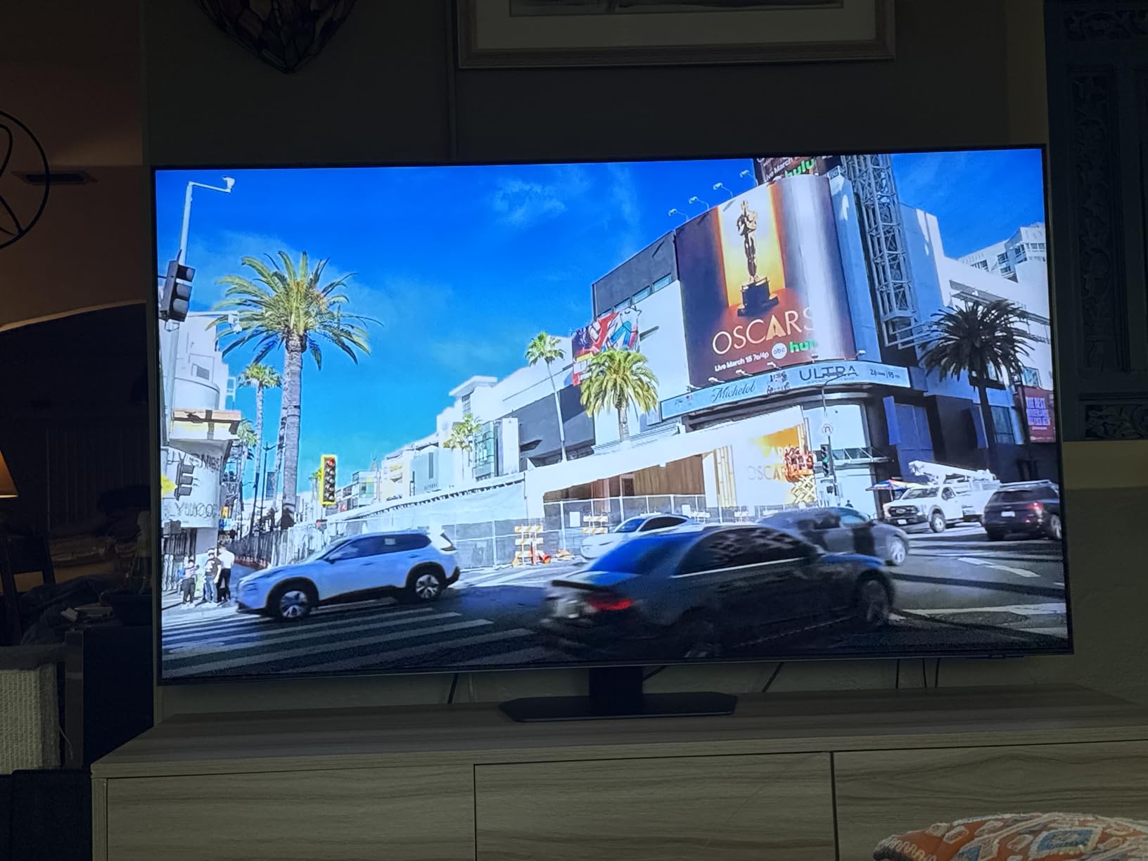 Samsung 55-Inch Class Neo QLED 4K QN90F Series, Vision AI, Mini LED Smart TV (2025 Model, 55QN90F) Neo Quantum HDR+, Object Tracking Sound+ w/Dolby Atmos, Glare Free, Gaming Hub, Alexa Built-in customer photo 1
