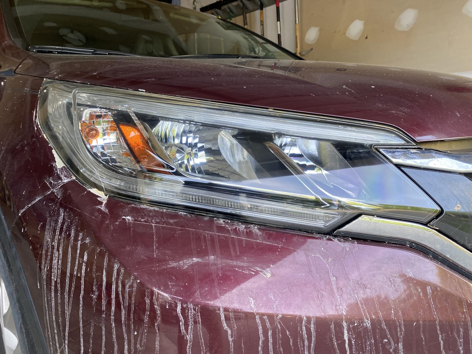 SYLVANIA Headlight Restoration Kit - Long-Lasting Headlight Repair Kit - Surface Activator, Exclusive UV Coating, Clarifying Compound & More - No Tools Required customer photo 1