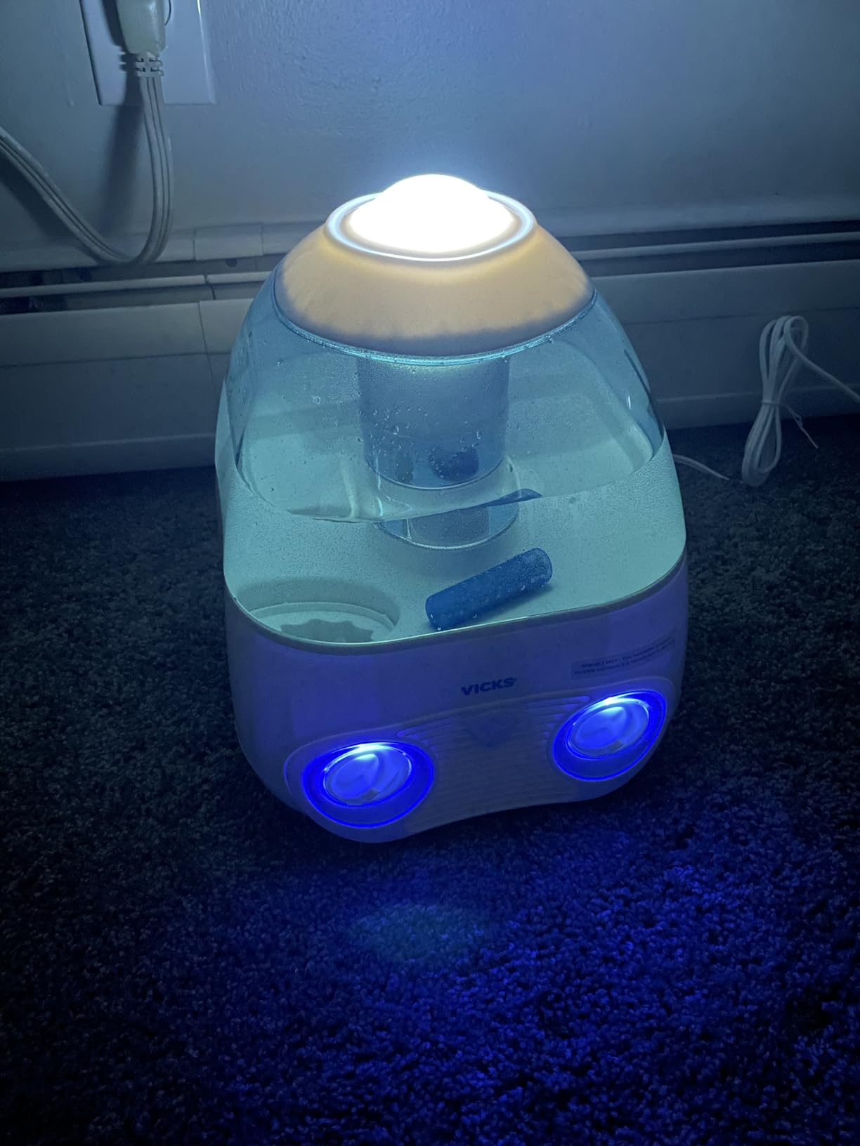 Starry Night Filtered Cool Mist Humidifier, Medium to Large Rooms, 1 Gallon Tank - Cool Mist Humidifier for Baby and Kids Rooms with Light Up Star Night Light Display, Works with Vicks VapoPads customer photo 1