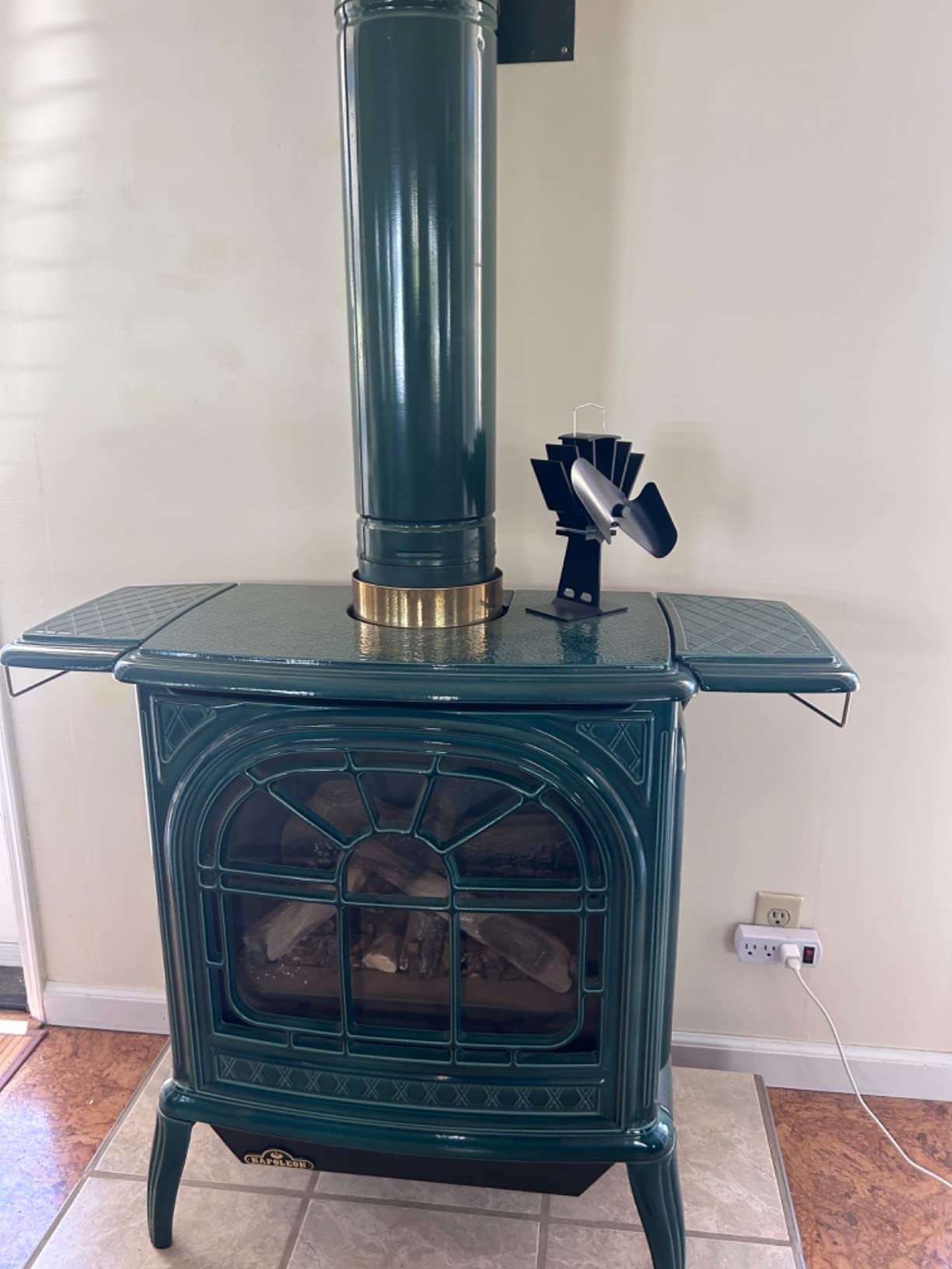 Ecofan Original Heat Powered Stove Fan - Powerful Classic Design, High Performance, Perfect for Wood Stoves, 100 CFM - Circulates Warm Air Efficiently & Reduces Fuel Cost customer photo 1