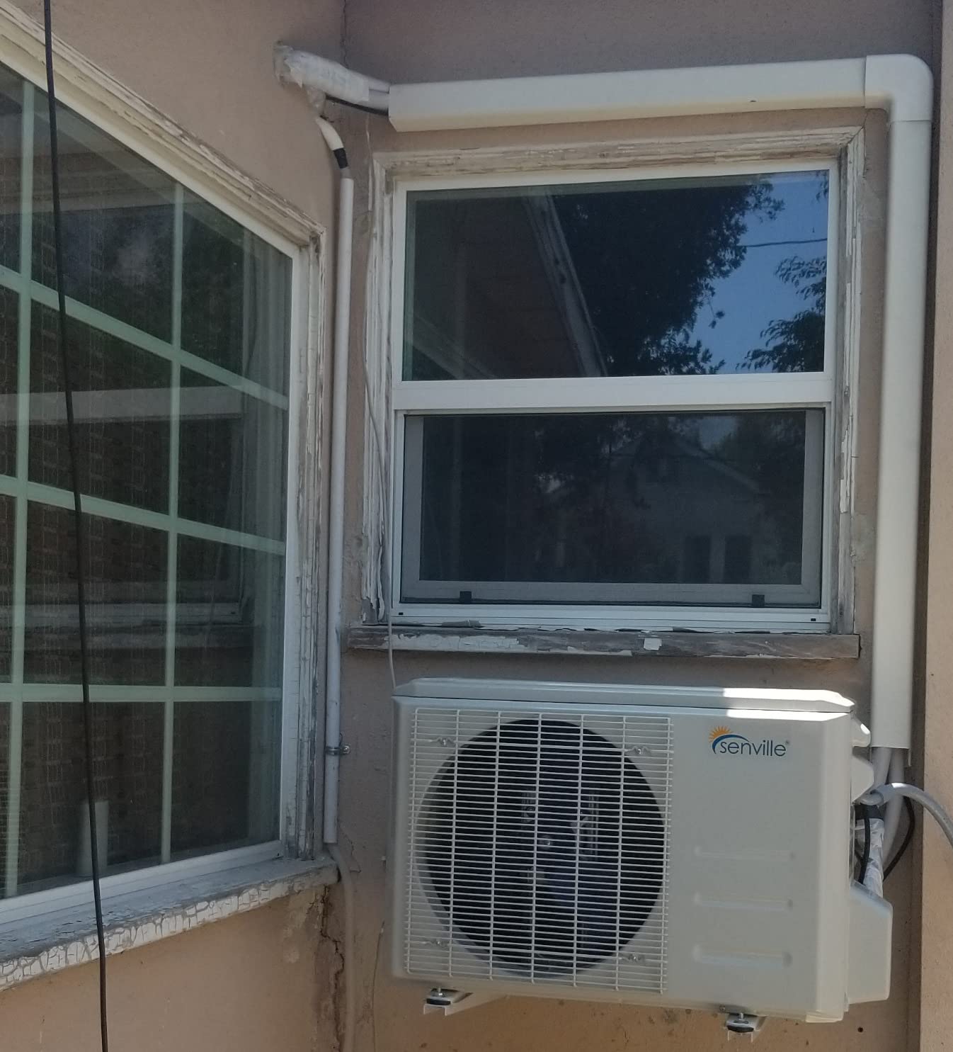 LETO Series Mini Split Air Conditioner Heat Pump, 18000 BTU 208/230V, Inverter, Works with Alexa, SEER2 19, 1.5 Ton, White customer photo 1