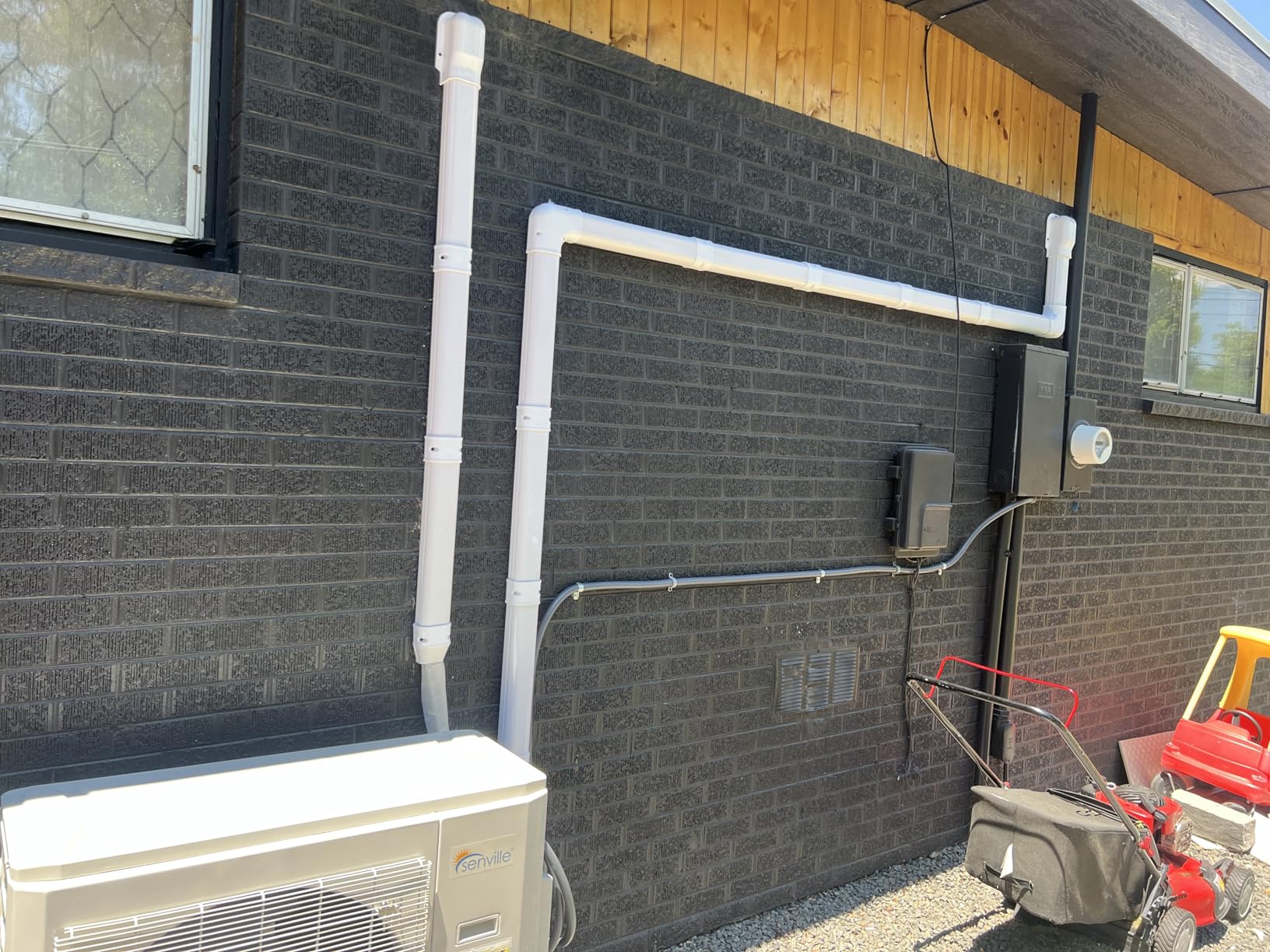 18000 BTU Dual Zone Mini Split Air Conditioner Heat Pump, 1.5 Ton, 2 Zone, Works with Alexa, White customer photo 2