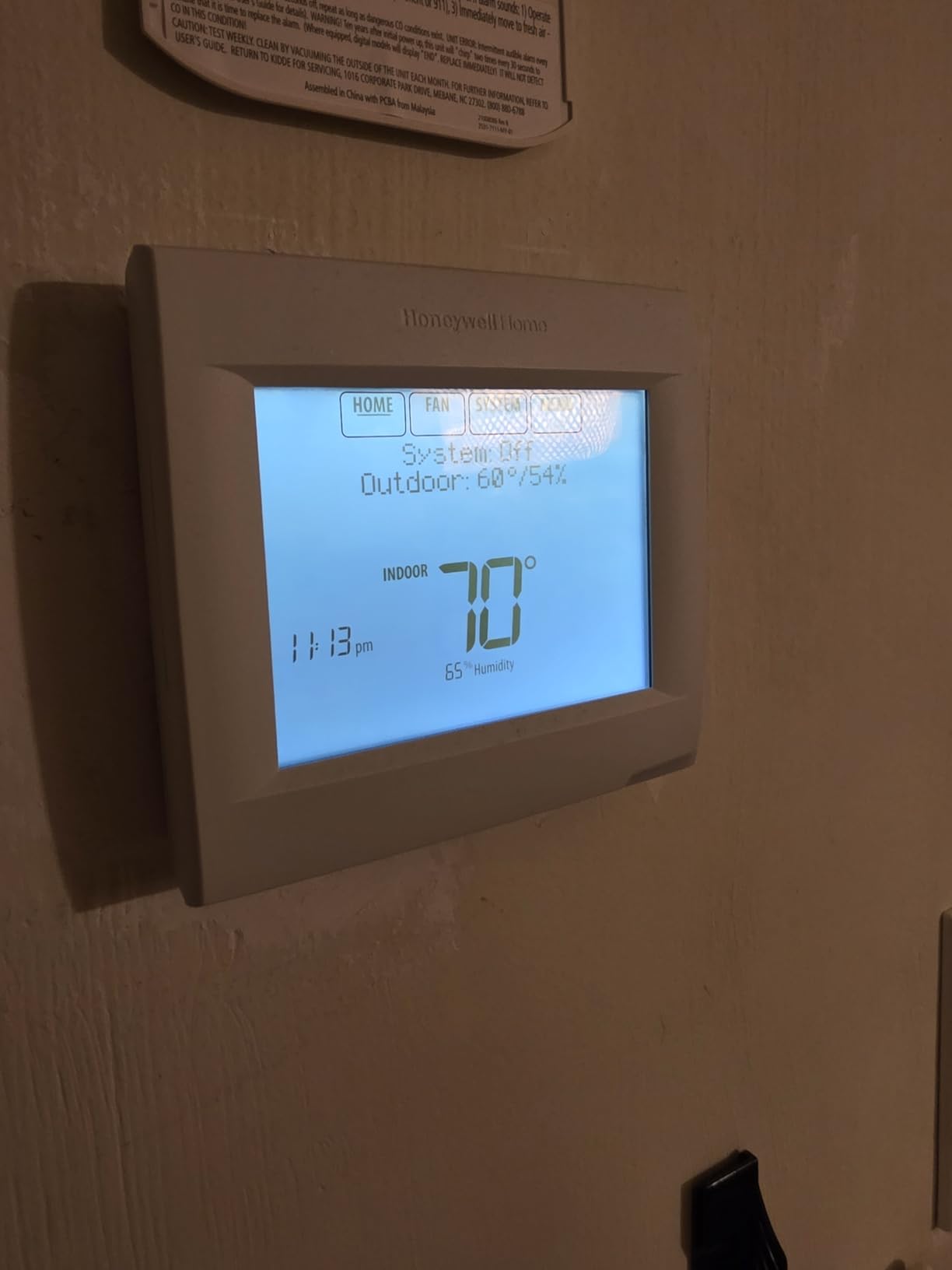 Honeywell TH8321WF1001 Touchscreen Thermostat Wifi Vision Pro 8000 with Stages upto 3 Heat / 2 Cool customer photo 2