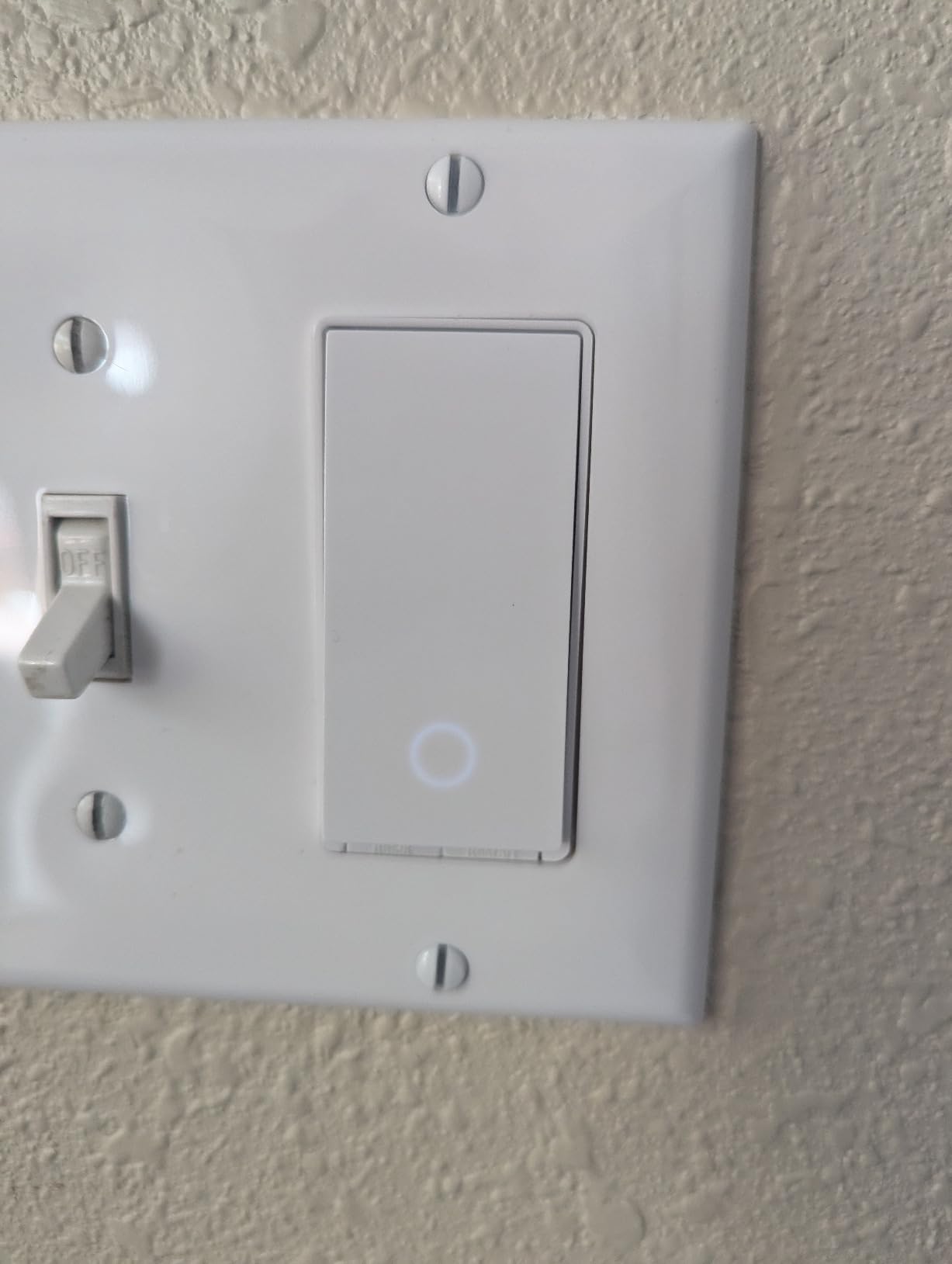 Kasa Smart Light Switch HS200, Single Pole, Needs Neutral Wire, 2.4GHz Wi-Fi Light Switch Works with Google Home, UL Certified, No Hub Required, White customer photo 1