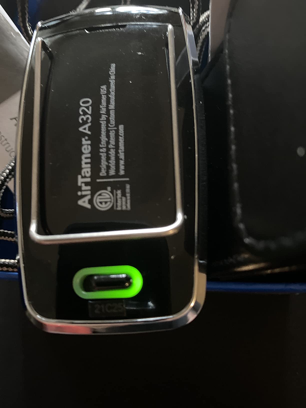 AirTamer A320 Rechargeable Personal Air Purifier, Proven Performance, Virus and Pollutant Tested*, Black with Leather Travel Case customer photo 1