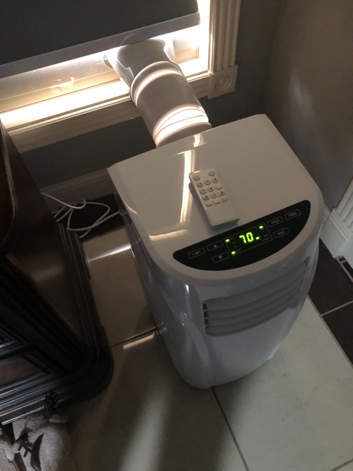 Portable Air Conditioners, 8000 BTU Air Conditioner Unit spaces up to 230 Sq.Ft with Remote Control Dehumidifier Function Window Wall Mount, 4 Caster Wheel, Sleep Mode and 2 Fan Speed customer photo 1