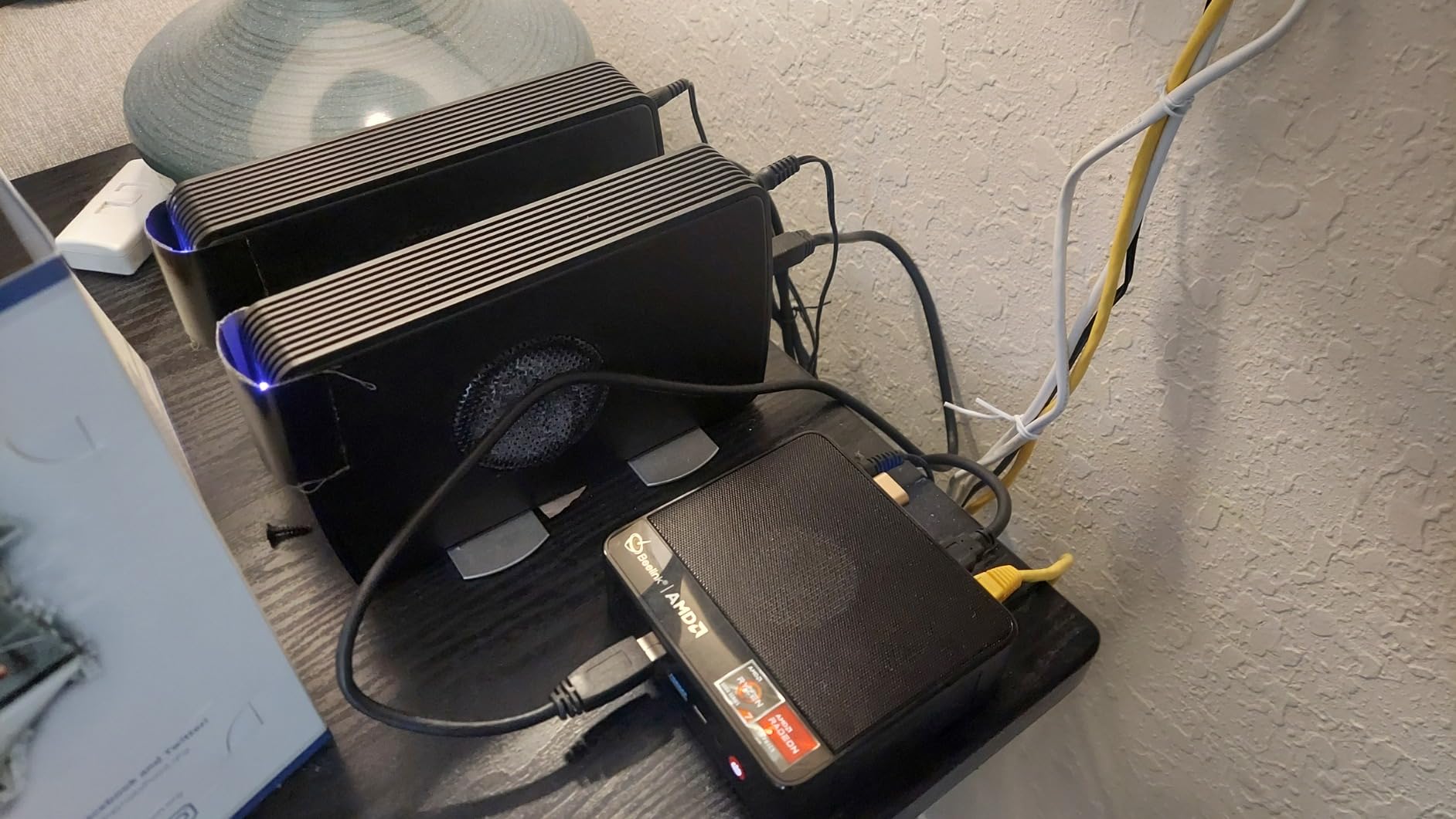 Seagate IronWolf 4TB NAS Internal Hard Drive HDD - CMR 3.5 Inch SATA 6Gb/s 5900 RPM 64MB Cache for RAID Network Attached Storage (ST4000VNZ08) customer photo 2