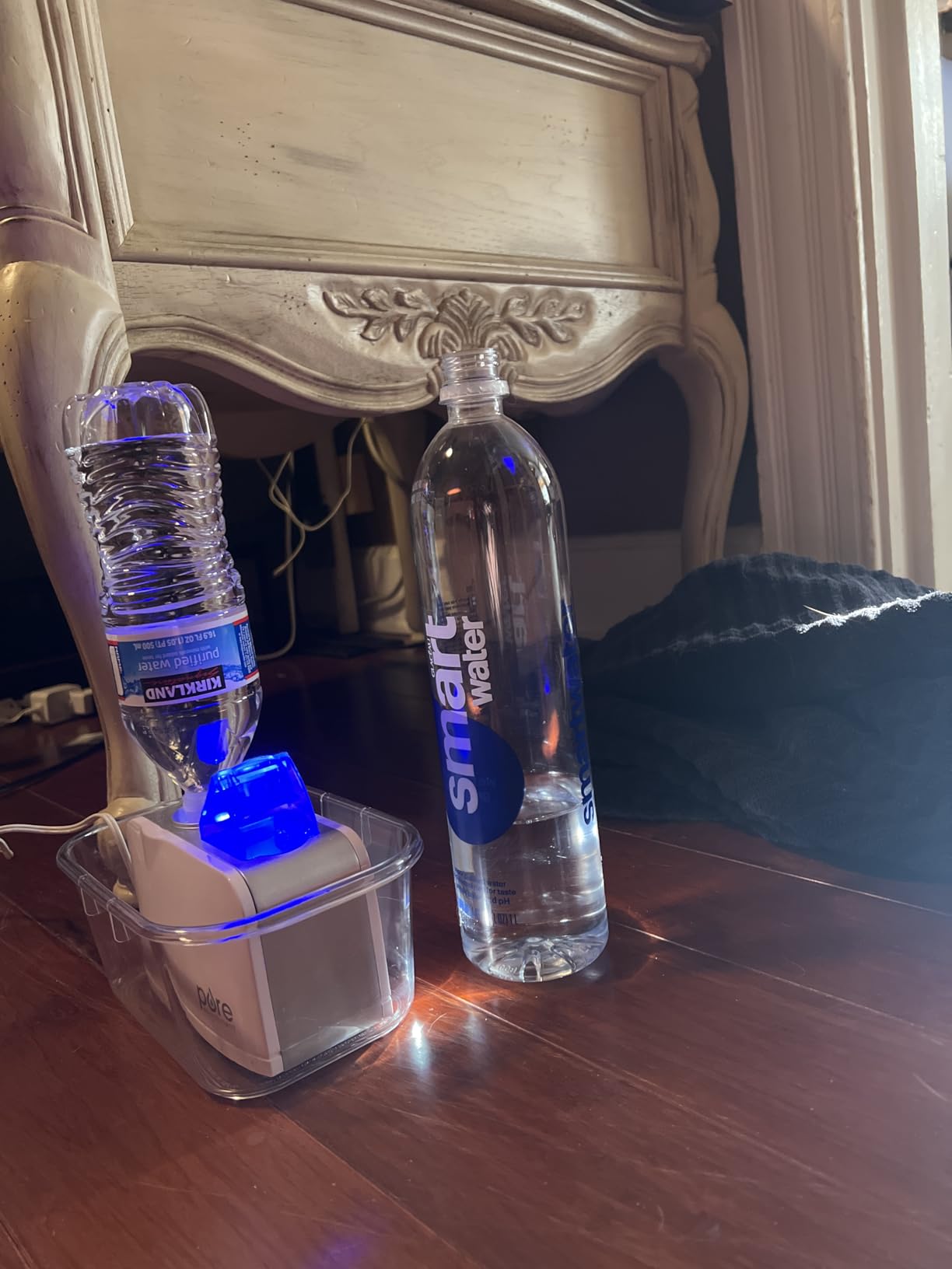 Pure Enrichment MistAire Travel - Ultrasonic Cool Mist Water Bottle Humidifier with Auto Shut-Off, Mood Light, Fold-Out Leg, and Storage Bag for Portable Use at Home, Office, Hotel, and More customer photo 2