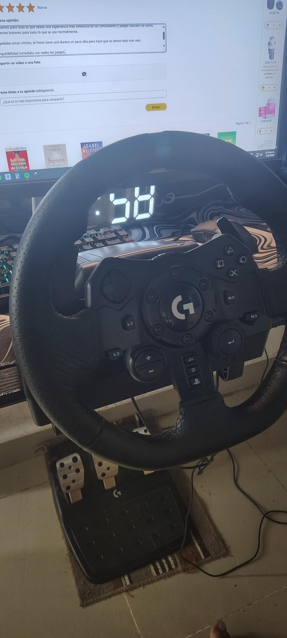 Logitech G923 Racing Wheel and Pedals, TRUEFORCE up to 1000 Hz Force Feedback, Gaming Steering Wheel PS5, PS4, PC, Mac, Genuine Leather- Black customer photo 1