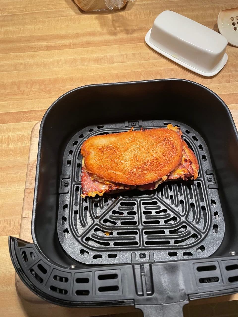 6QT VORTEX Plus Air Fryer, 6-in-1, Air Fry, Broil, Dehydrate, Crisp, Roast, Reheat, Bake, Dishwasher-Safe Airfryer basket, from the Makers of Instant Pot, Stainless Steel customer photo 1
