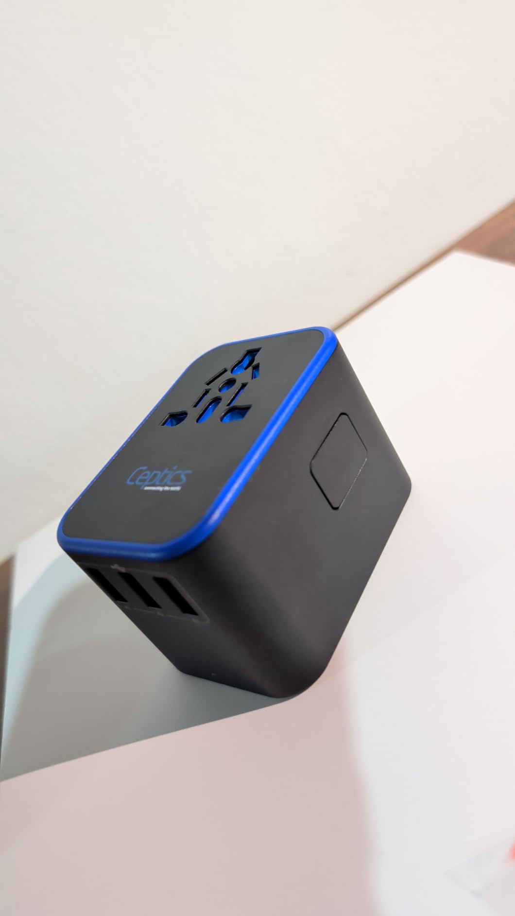 Ceptics Universal Travel Adapter, 45W International Power Adapter with PD & QC 3.0 Dual USB-C, 3 USB Travel Adapter Worldwide, Type I C G A Outlets 110V 220V A/C - EU Euro US UK (11-KU) customer photo 2