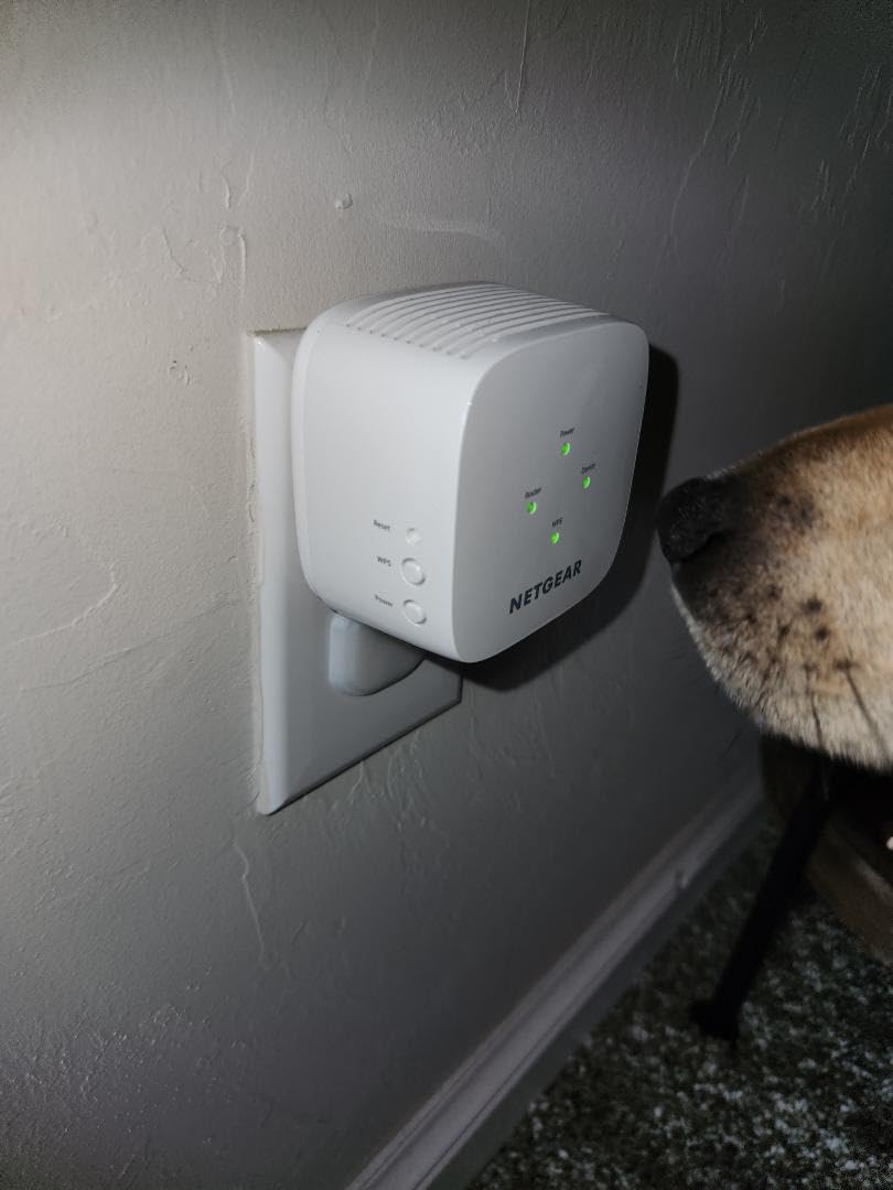 NETGEAR WiFi Mesh Range Extender (EX5000) - Covers up to 1,000 sq.ft. and 15 Devices, AC1200 Dual Band Wireless Signal Booster & Repeater, Compact Wall Plug Design customer photo 1