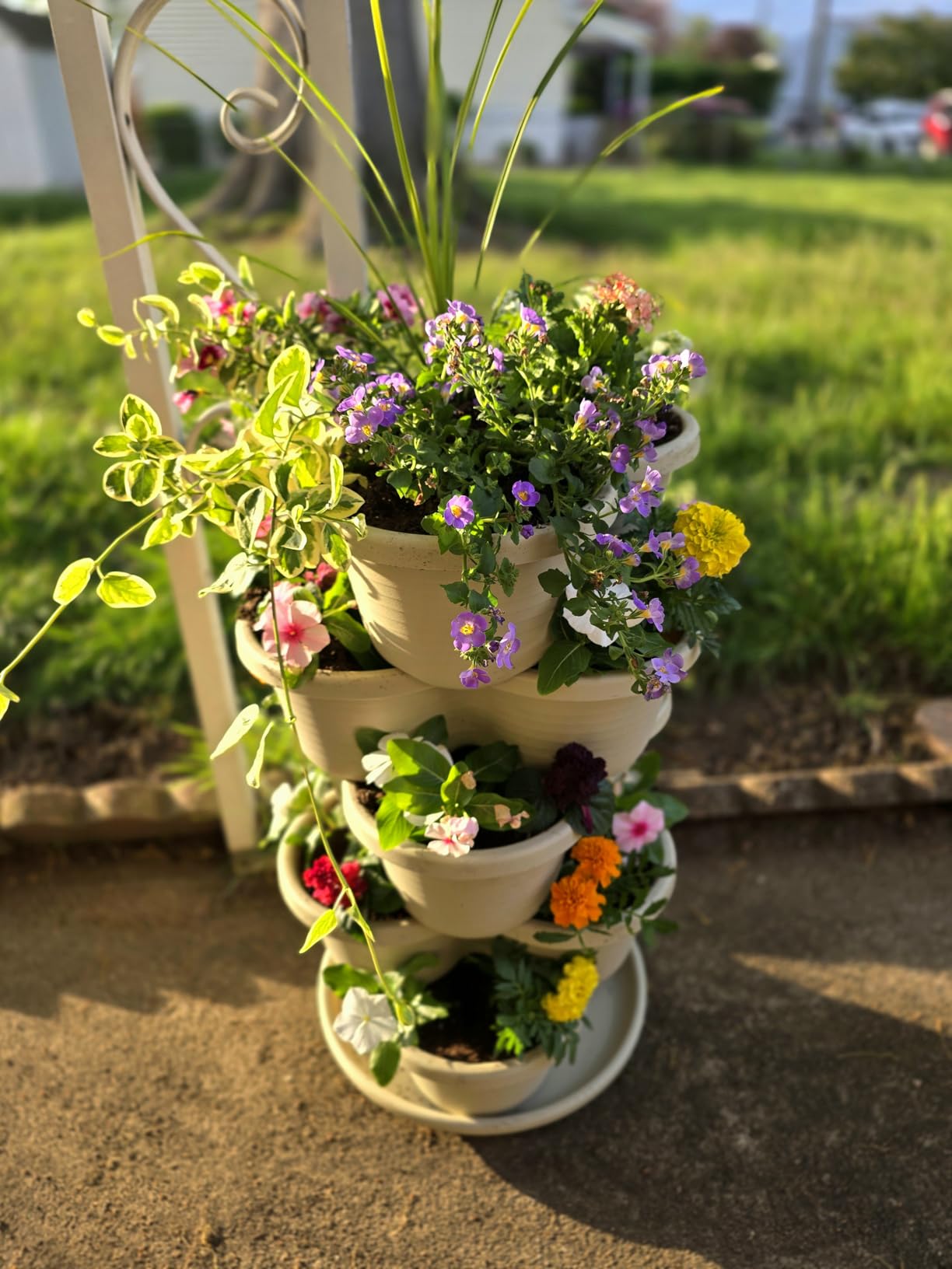 VIVOSUN 5 Tier Vertical Gardening Stackable Planter for Strawberries, Flowers, Herbs, Vegetables, Ivory customer photo 2