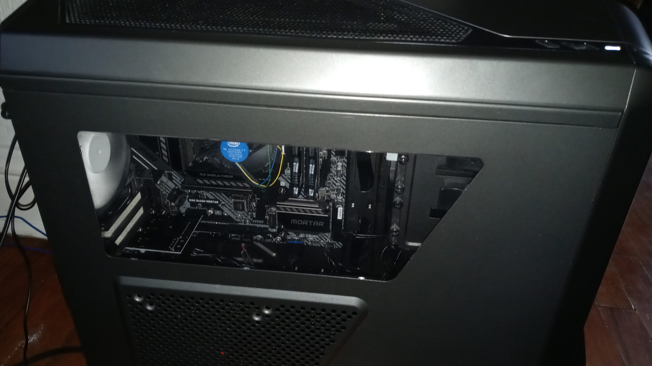 Intel Core i5-10400 Desktop Processor 6 Cores up to 4.3 GHz LGA1200 (Intel 400 Series Chipset) 65W, Model Number: BX8070110400 customer photo 1