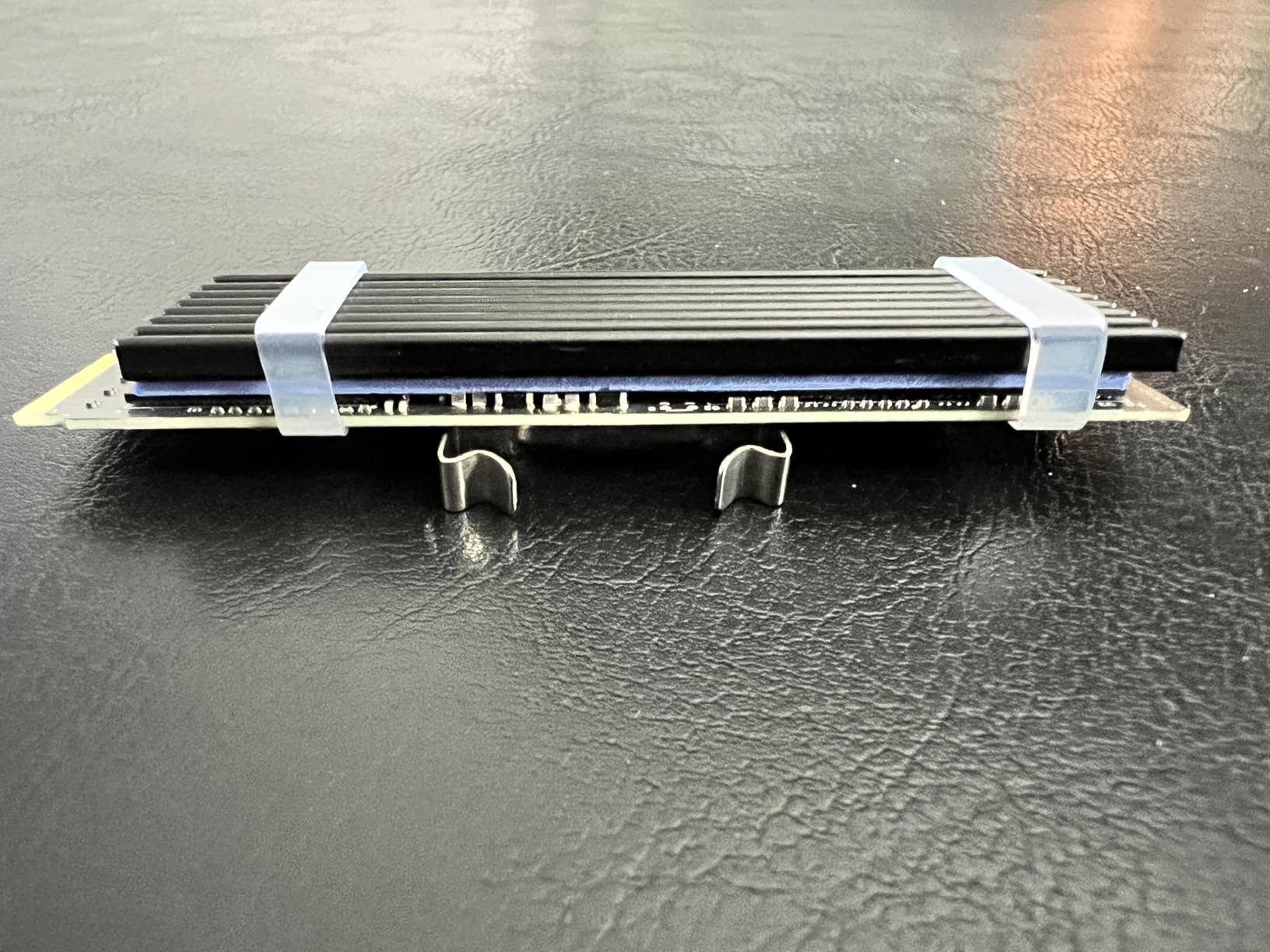 GLOTRENDS M.2 Heatsink Kits with Thermal Pad for 2280 M.2 SSD, Fit for Desktop PC/PS5/PS5 Slim Installation, 22x70x3mm Aluminum Body (2 Packs) customer photo 2