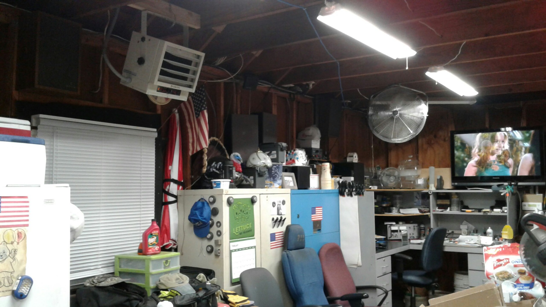 Comfort Zone Hard-Wired Ceiling Mount Garage Electric Space Heater, Fan-Forced, 5,000 watt, 240 volt, CZ220BK customer photo 1