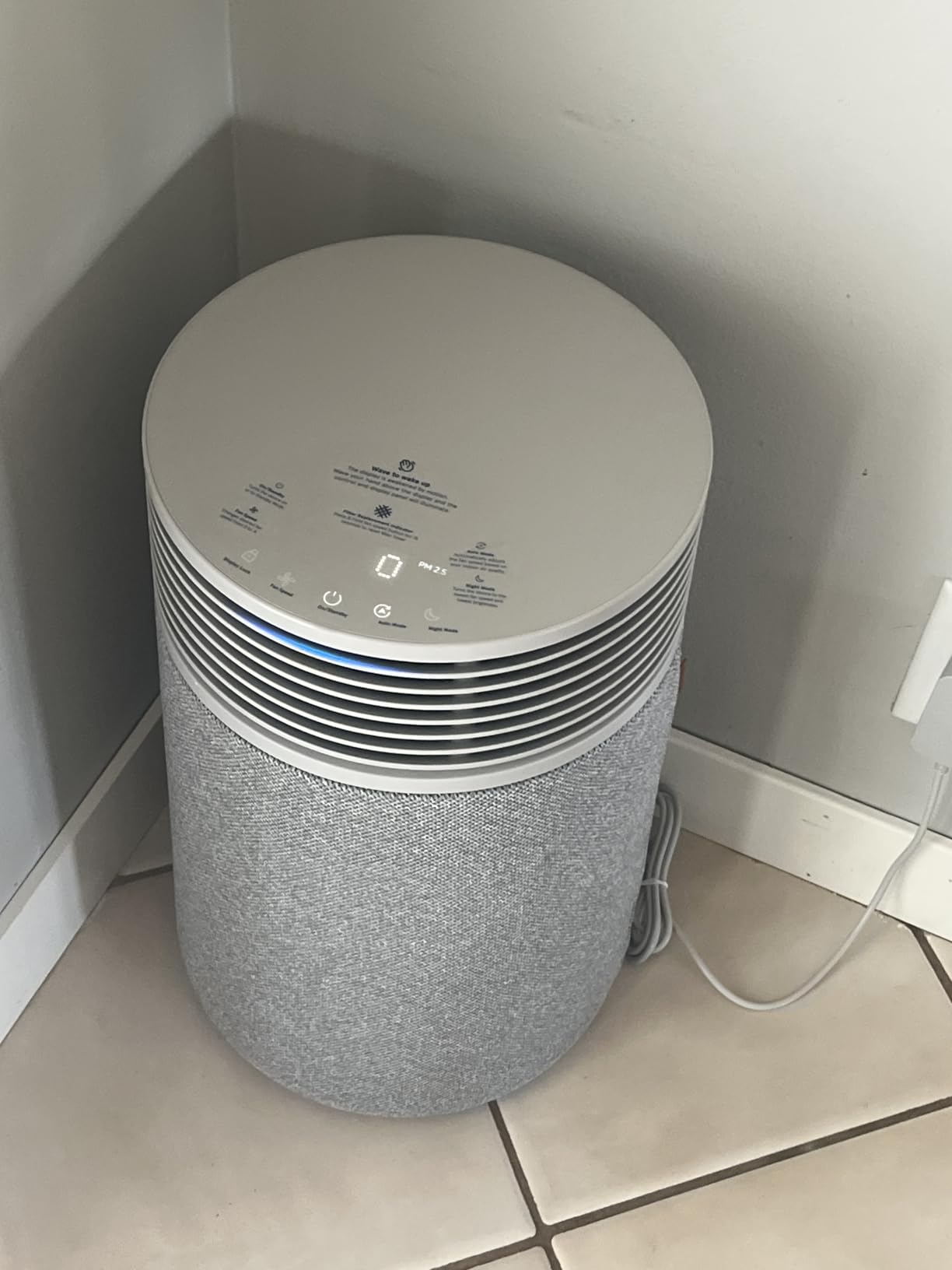 Blue Signature Air Purifier for Large Rooms up to 3,385 Sq Ft, HEPASilent Filtration for Smoke, Dust, Pet Dander & Allergens, Smart WiFi Air Cleaner with Auto Mode, Quiet Air Purifier for Home customer photo 1