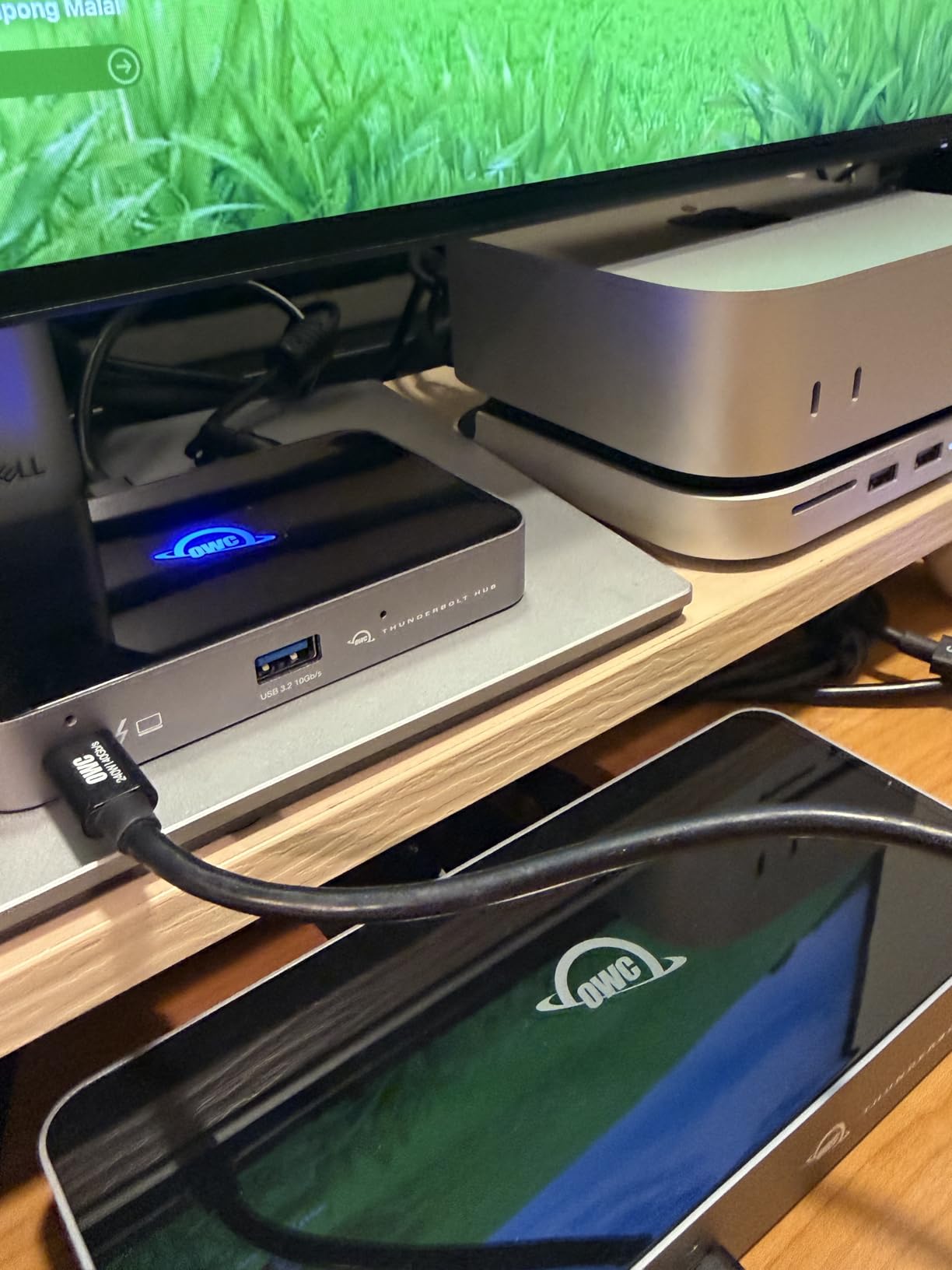 OWC Thunderbolt HUB with 4 X Thunderbolt 4 and 1 X USB-A customer photo 1