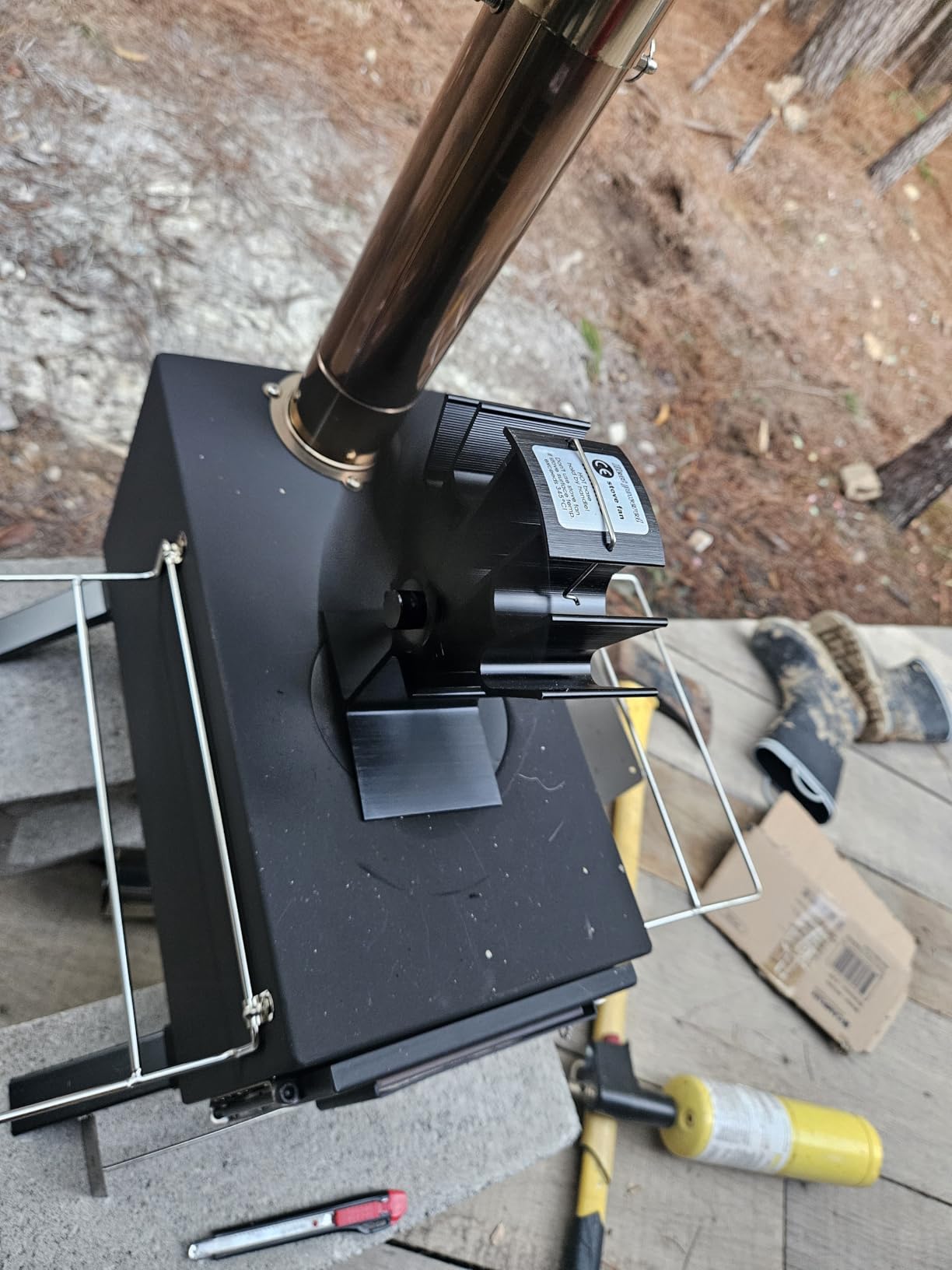 COMBIUBIU Wood Stove Fan 4 Blade Fireplace Fan for Wood Burning Stove,Heat Powered Stove Fan Komin Log Wood Stove Accessories,Silent Operation Circulating Warm Air(Non Electric) customer photo 1