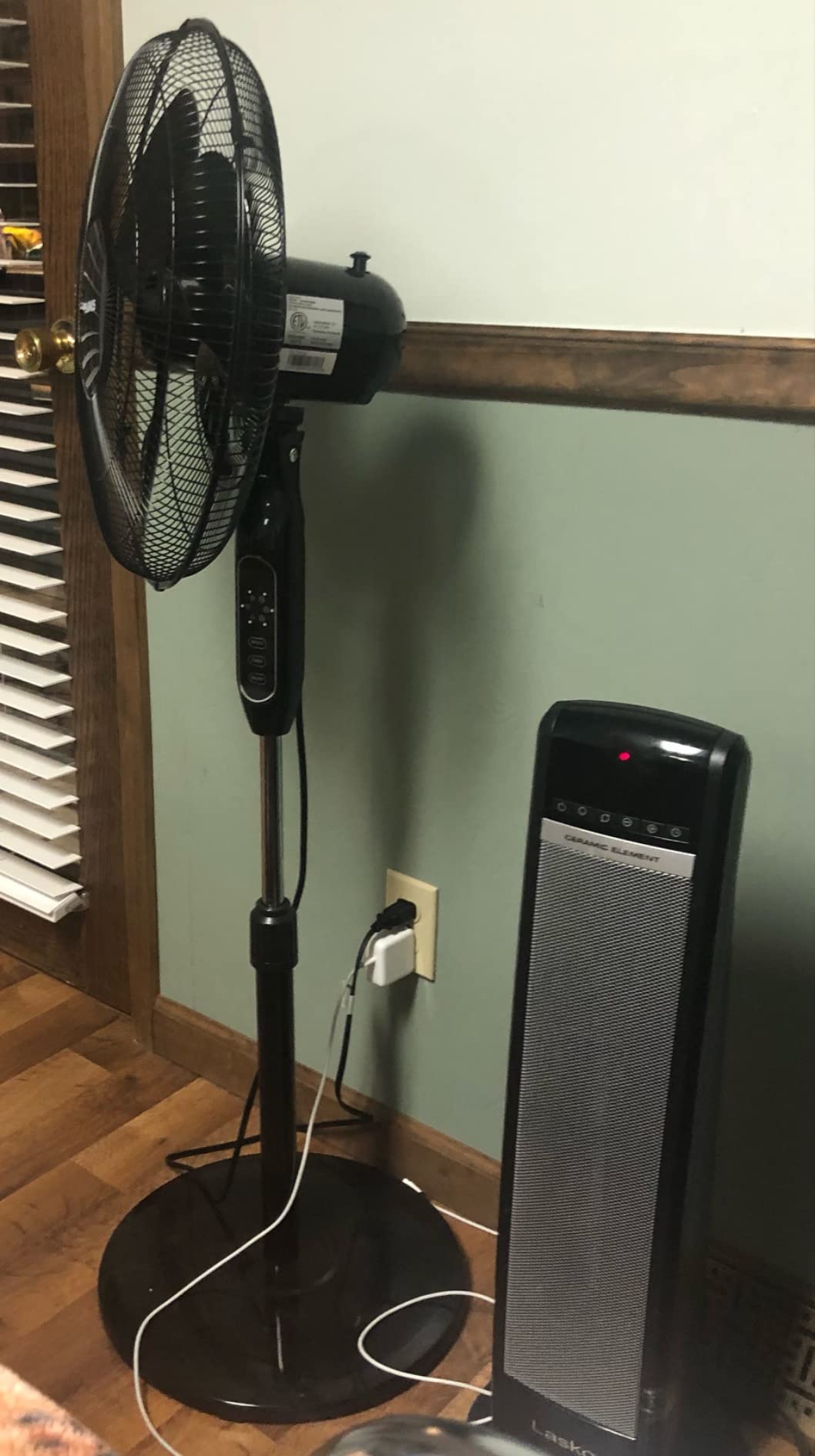 Meaco MeacoFan 1056P Pedestal fan, Air Circulator Award-winning, super-quiet, energy-efficient pedestal fan for bedroom and general home use customer photo 2