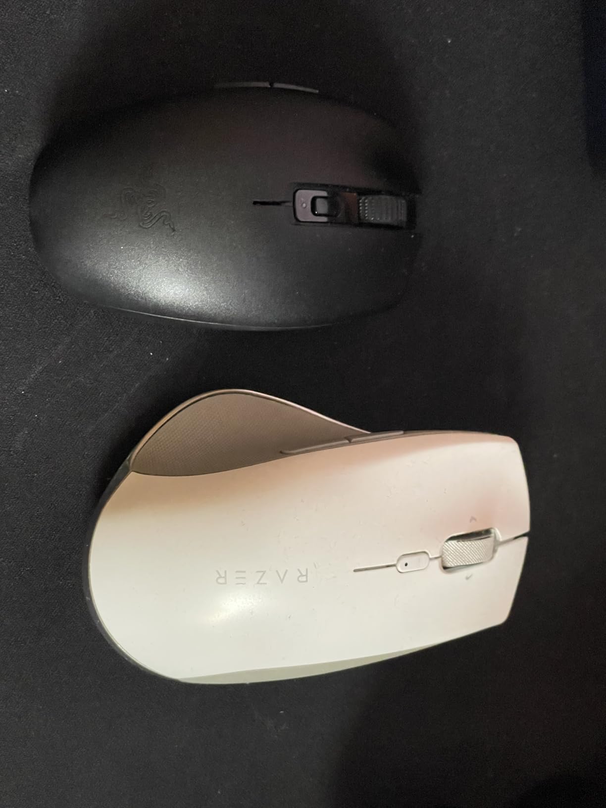 Razer Orochi V2 Wireless Gaming Mouse - Ultra Lightweight & Portable, Bluetooth & 2.4Ghz Wireless Connectivity, 18K DPI, Up to 950hrs Battery Life, Compatible with PC & Mac - Classic Black customer photo 1