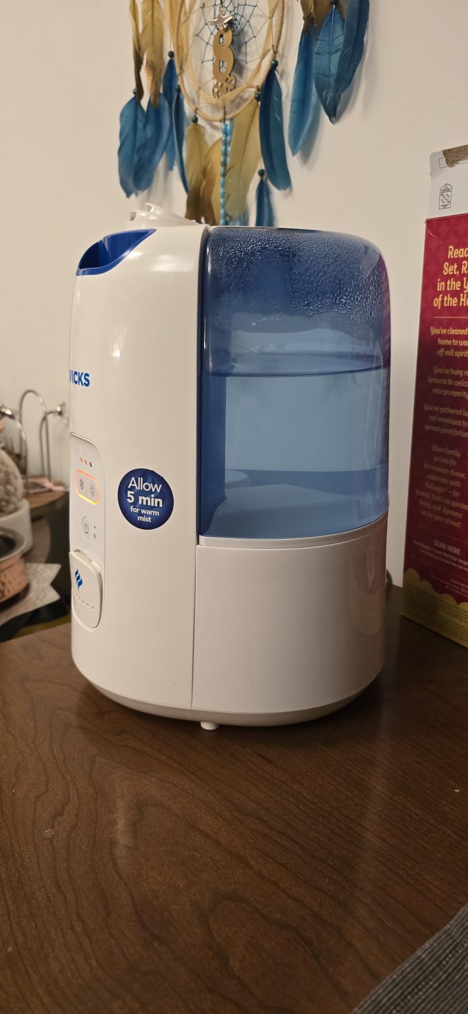 Vicks Dual Comfort Cool + Warm Mist Humidifier for Bedrooms With Fusion Technology, Compatible with Vicks VapoPads and VapoSteam, White customer photo 2