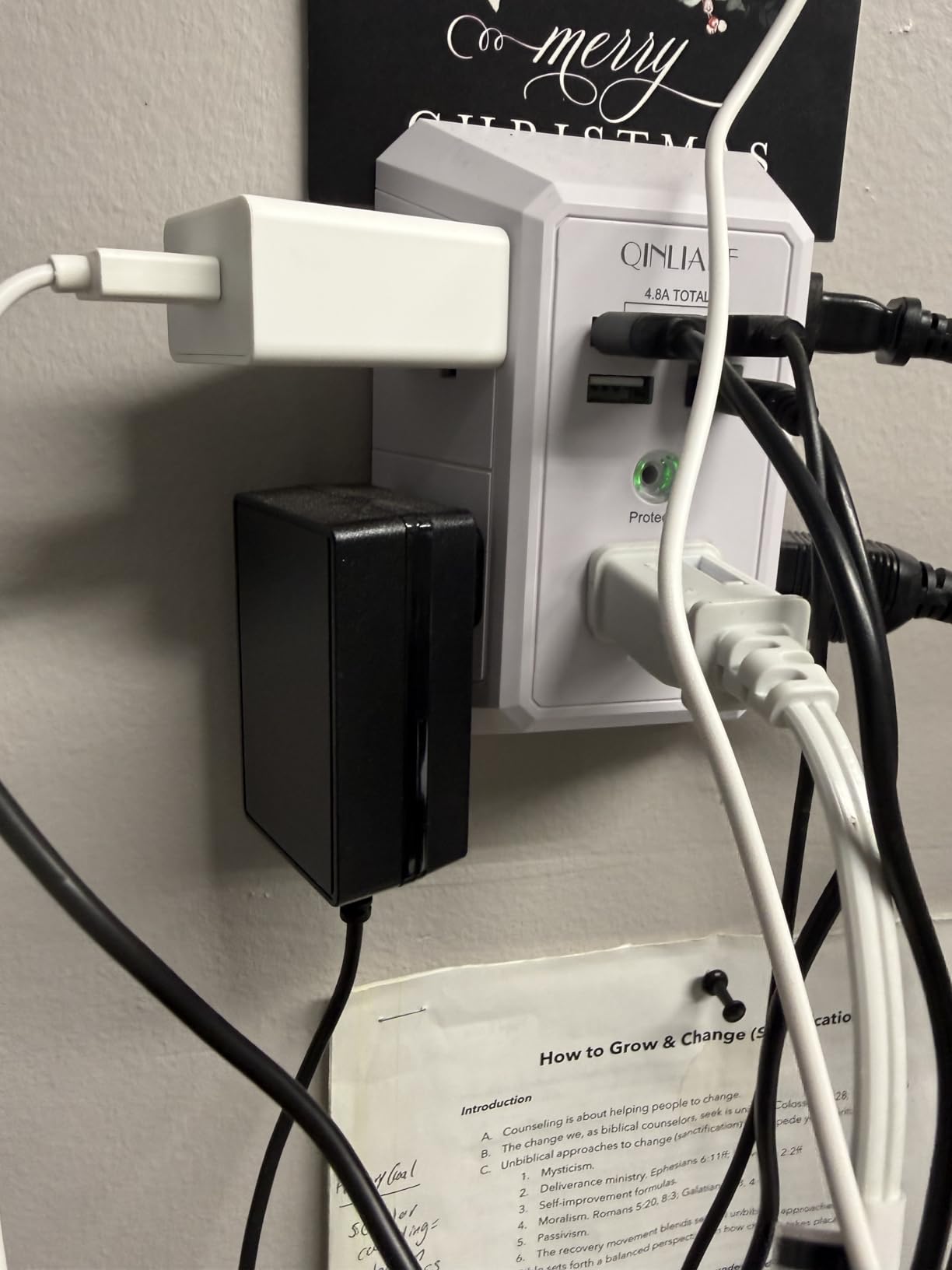 5 Outlet Extender Multi Plug Wall Outlets with 4 USB Charging Ports (1 USB C Outlet), 3 Sided 1680J Surge Protector Power Strip USB Wall Charger for Home, Office, Travel, ETL Listed, White customer photo 1