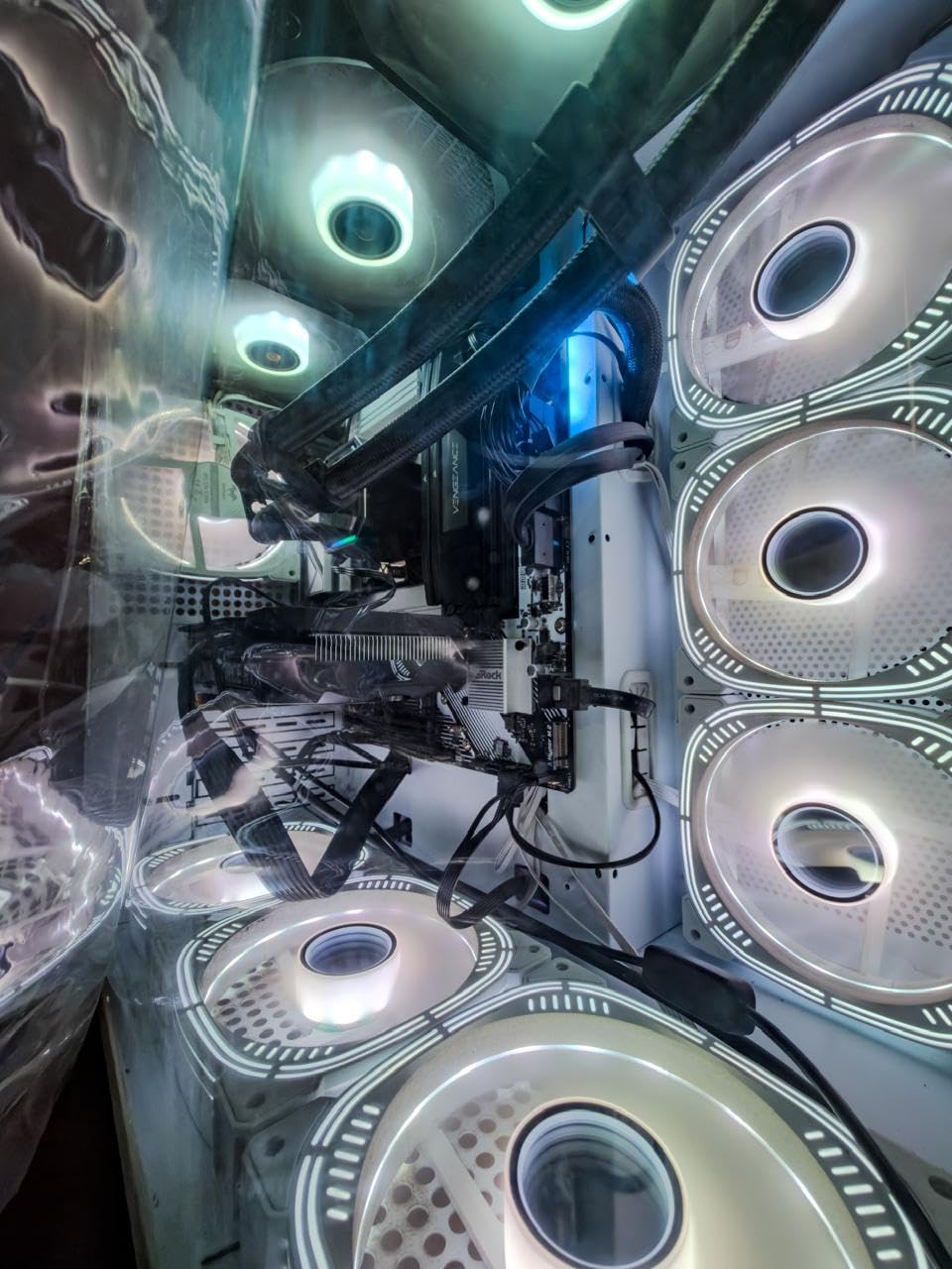 Intel Core i7-12700KF Desktop Processor 12 (8P+4E) Cores up to 5.0 GHz Unlocked LGA1700 customer photo 2