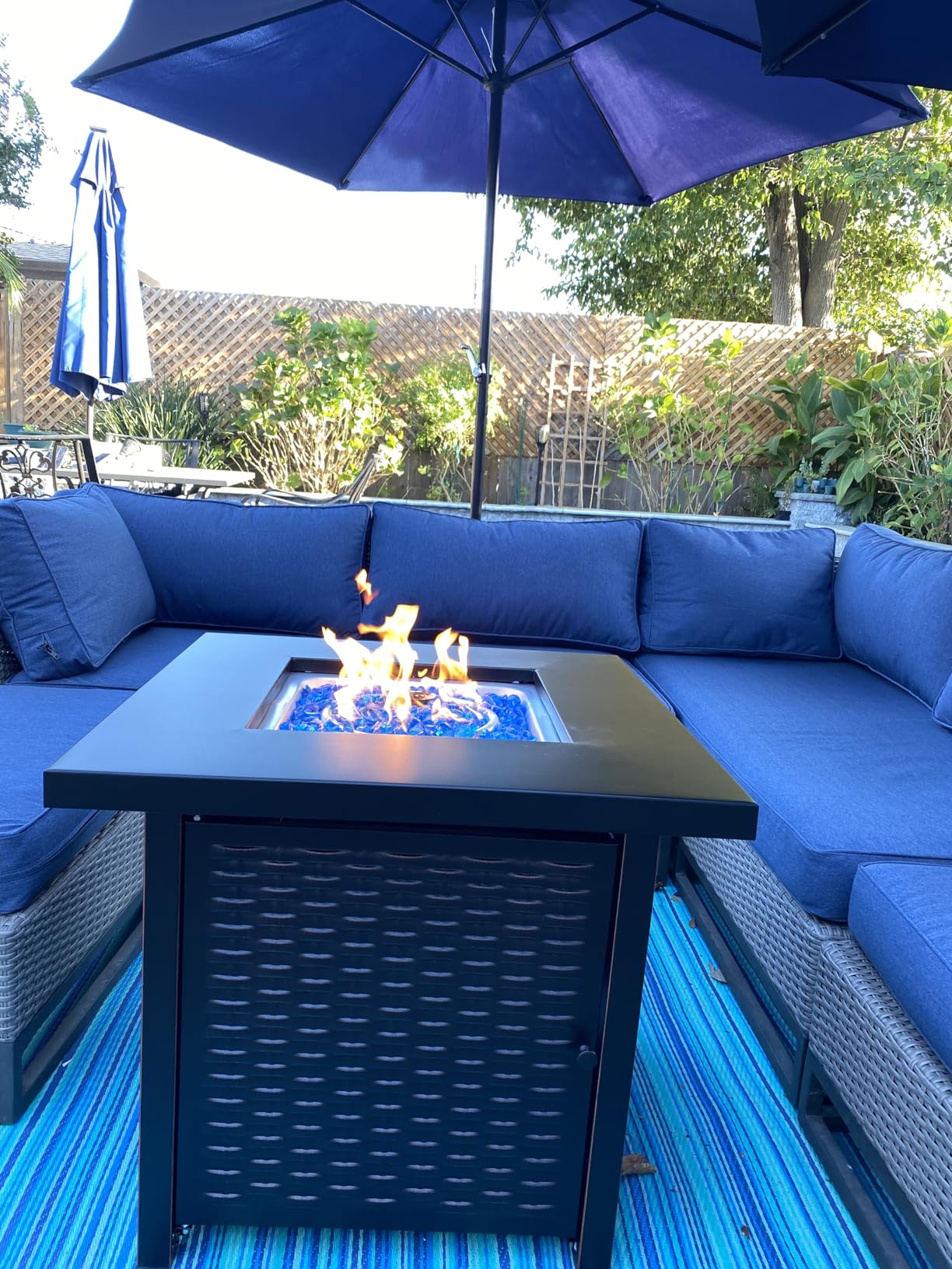 Ciays 28 Inch Propane Fire Pit CSA-Listed Outdoor Fire Pit Table, 50,000 BTU Steel Gas Fire Pits with Lid and Lava Rock, Add Warmth and Ambience to Parties On Patio Deck Garden, Black, CIFPT3-N1 customer photo 2