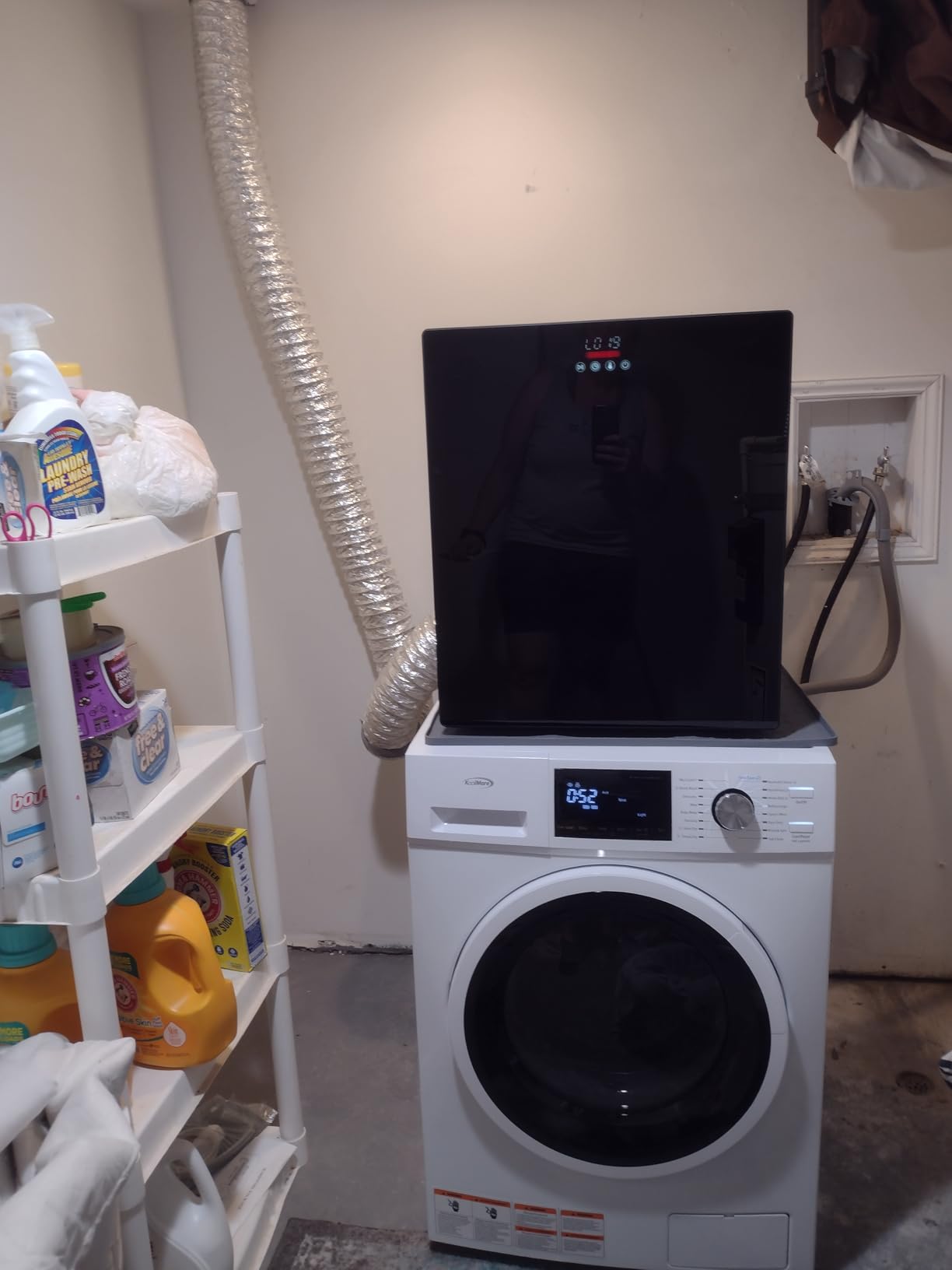 2-in-1 Front Load Washer and Dryer Combo, 2.7 Cu. Ft., for Apartment, Dorm, RV, 16 Wash and 4 Dry Cycles, Compact Space Saver, White, 120V customer photo 2