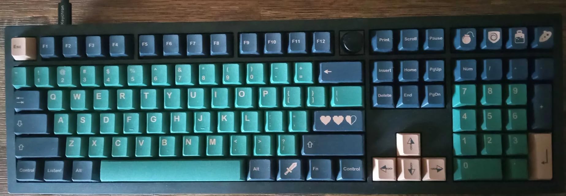 Keychron V6 Wired Custom Mechanical Keyboard Knob Version, Full-size QMK/VIA Programmable with Hot-swappable Keychron K Pro Brown Switch, Mac/Windows/Linux customer photo 1