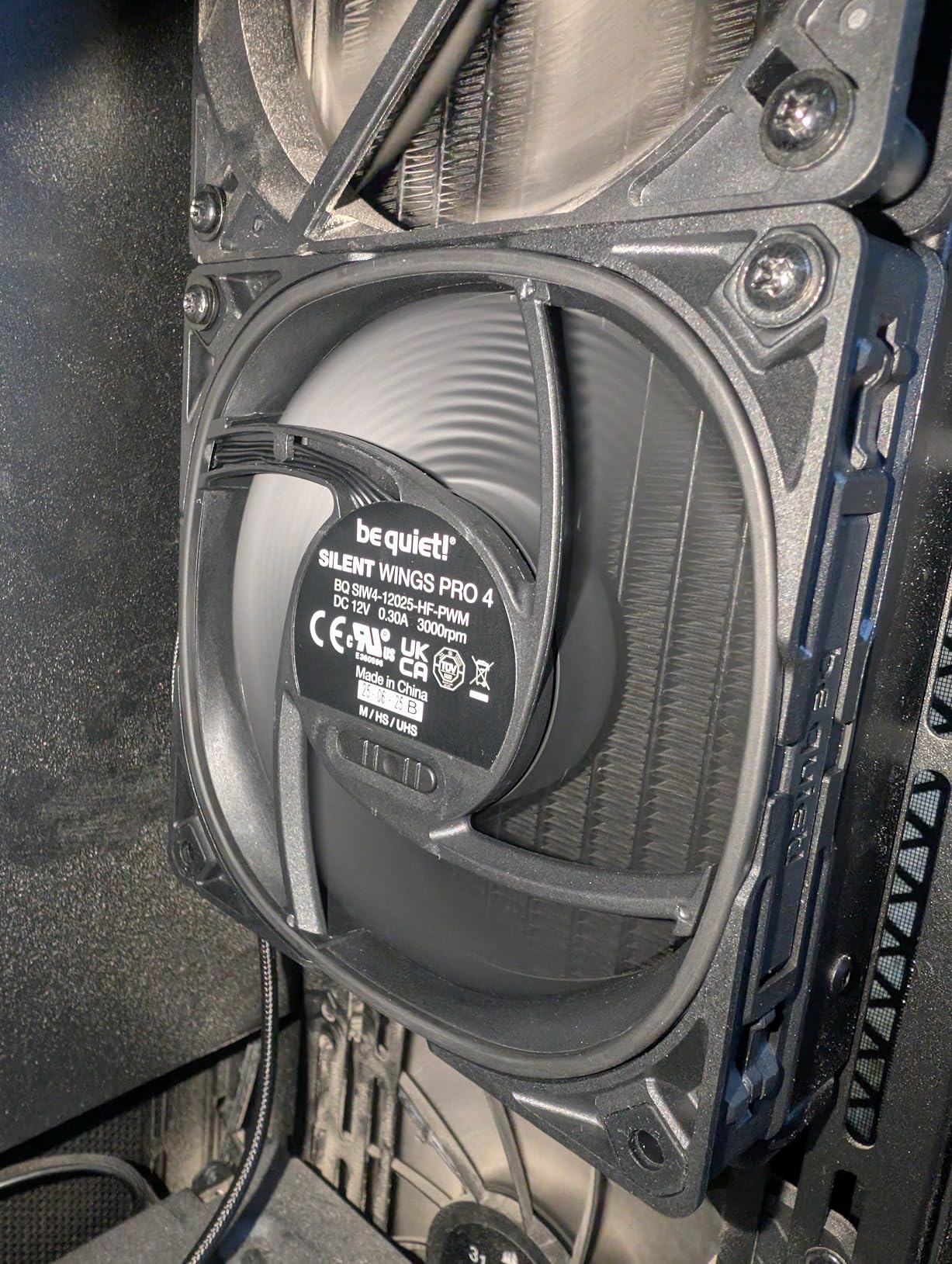 be quiet! Silent Wings Pro 4 120mm PWM 3000 RPM Premium Low Noise Cooling Fan | 4-Pin | BL098 customer photo 2