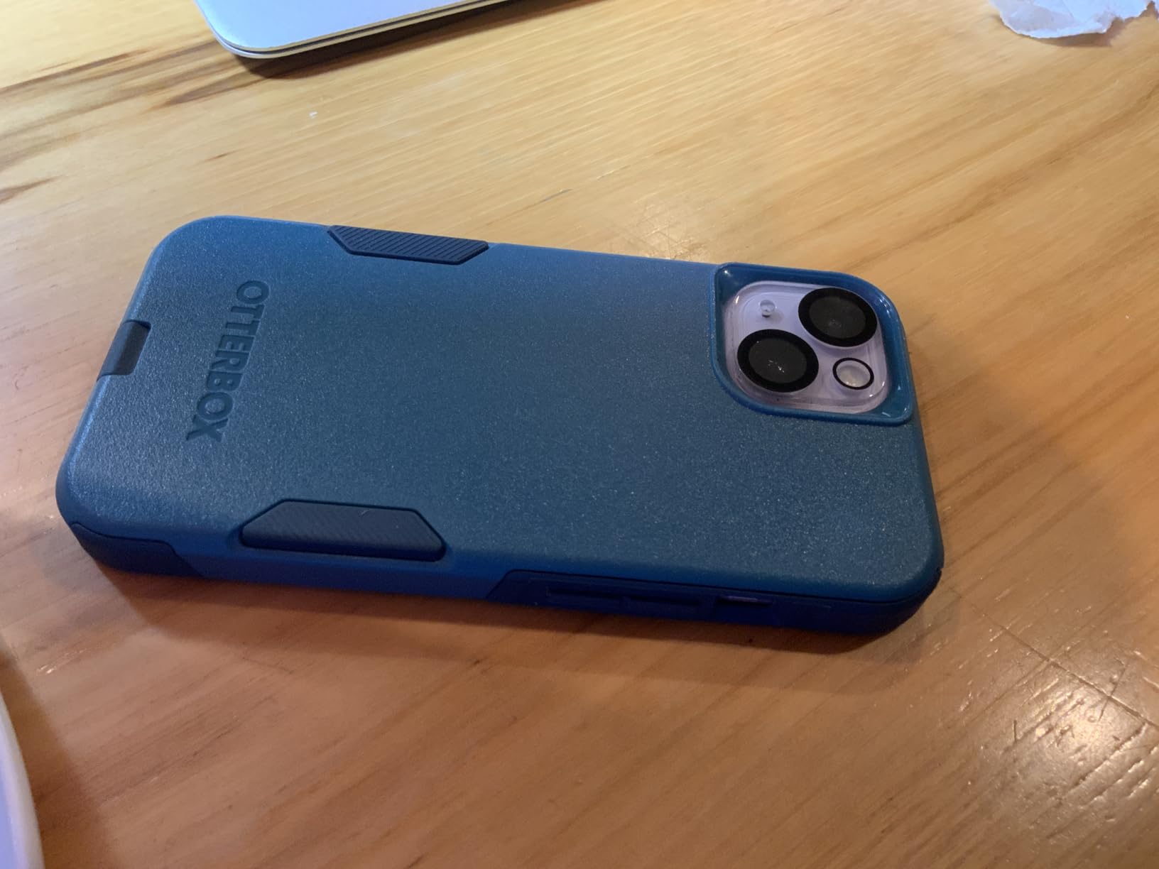 OtterBox iPhone 14 & iPhone 13 Commuter Series Case - BLACK, Slim & Tough, Pocket-Friendly, with Port Protection customer photo 2