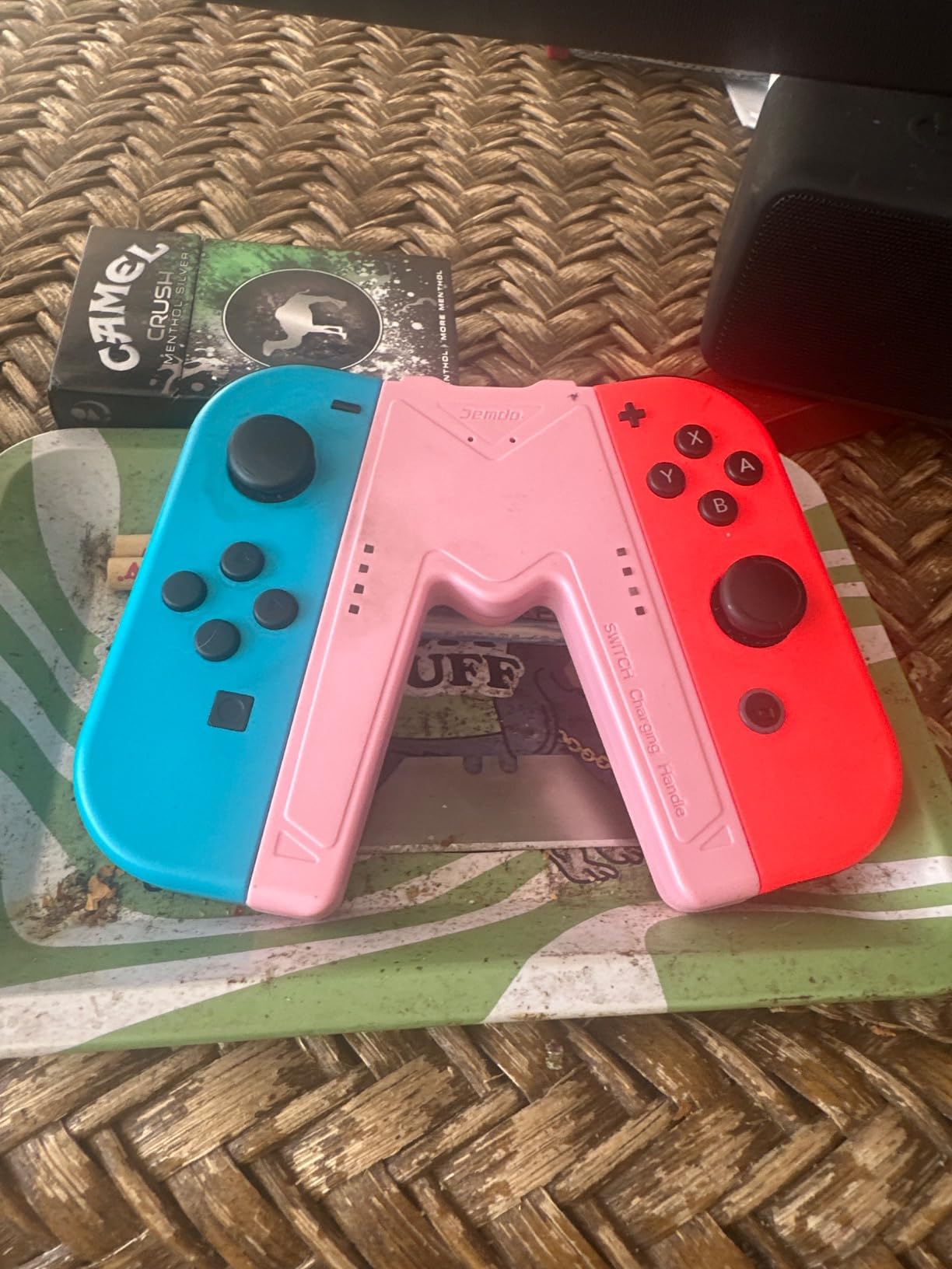 JINGDU Switch JoyCon Charging Grip Compatible with Nintendo Switch & OLED Model, Play While Charging, Portable V Shaped Switch JoyCon Controller Charger with Indicators, Black customer photo 2