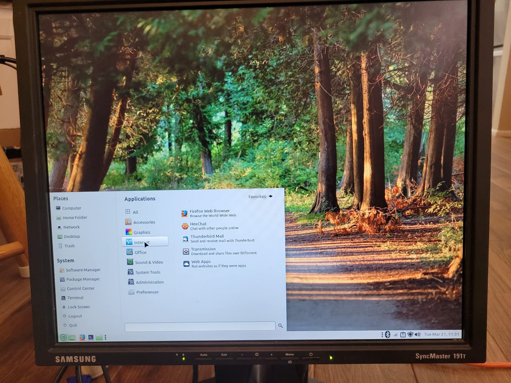 KAMRUI Pinova P2 AMD Ryzen 7330U(Beats 4300U/10110U/N95) Mini PC 16GB RAM 256GB SSD, Up to 4.3GHz, 4C/8T, 8MB L3 Smart Cache Mini Computers,Triple 4K Display for Home/Business Mini Desktop Computers customer photo 2