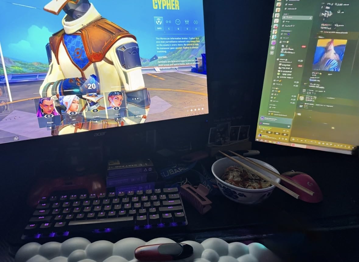 MONITOR Acer Nitro 27in QHD 2560x1440 IPS 240Hz Gaming XV272U W2bmiiprx | 0.5ms, AMD FreeSync Premium, sRGB 99%, 2xHDMI, DisplayPort, VESA HDR400, Ergo Stand, Speaker, VESA Mountable customer photo 2