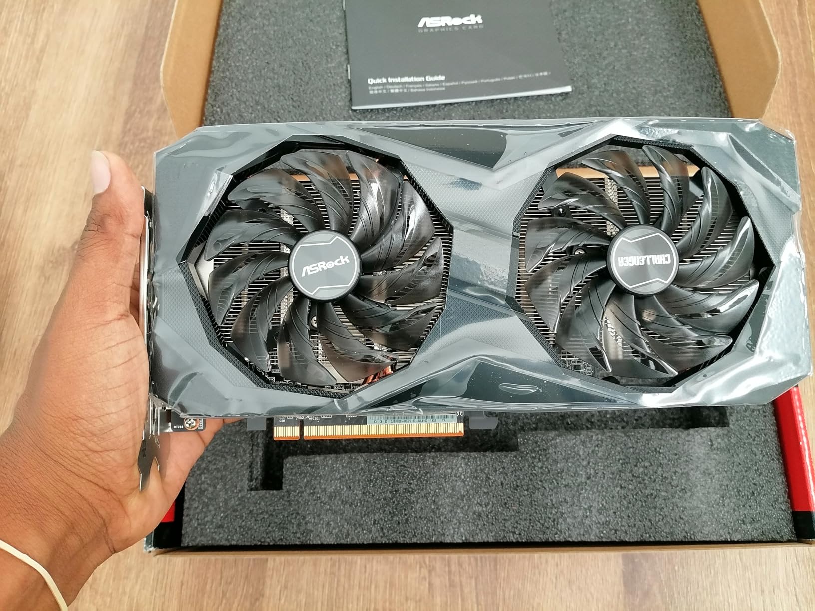 ASRock Radeon RX 7600 Challenger 8GB OC, RDNA 3, 2695MHz Boost, 8GB GDDR6 128-bit, PCIe 4.0, Dual Fans, 0dB Silent, HDMI 2.1, DisplayPort 1.4 customer photo 2