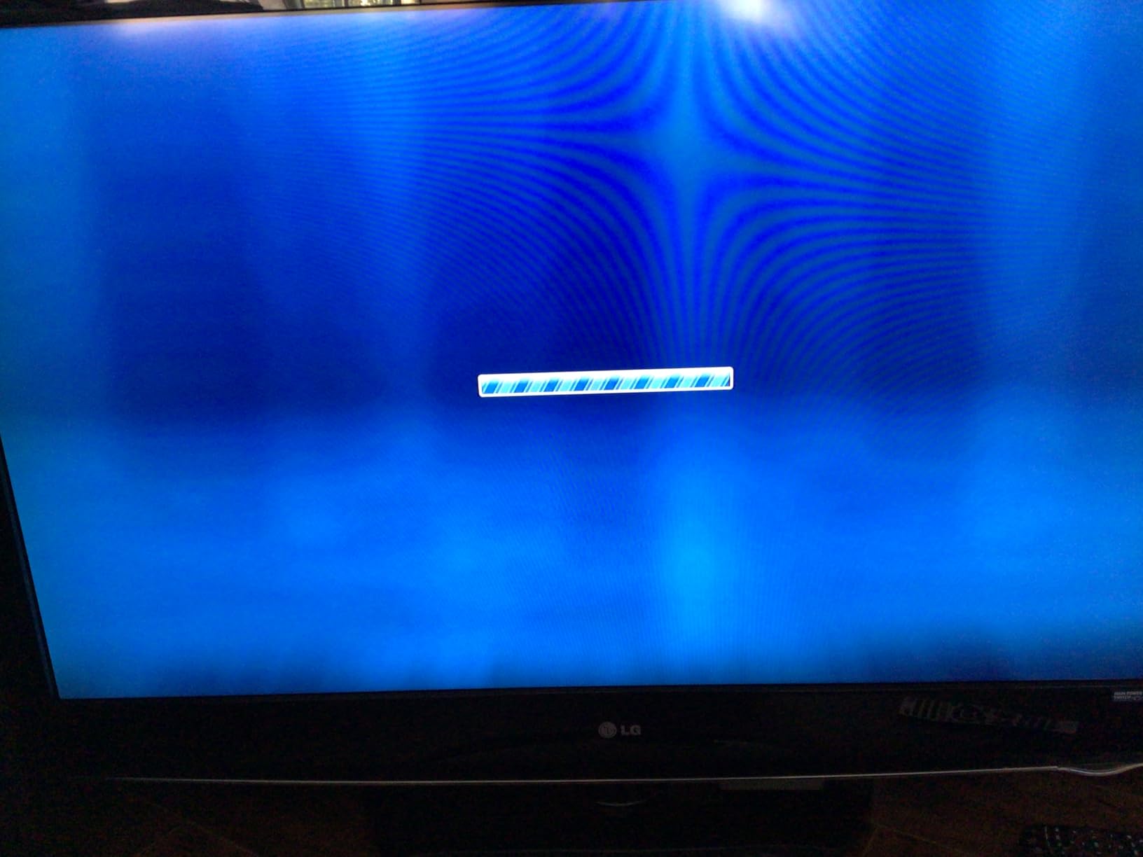 Infomir MAG544w3 4K Set Top Box | High-Performance Linux OS | 2160p @ 60 FPS, HDMI 2.1, HDR, HEVC Support | Dual-Band Wi-Fi, 1GB RAM, 4GB eMMC | Official Original Model customer photo 2