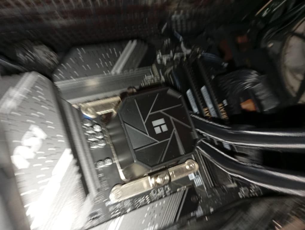 Thermalright Aqua Elite 240 V3 Aio CPU Cooler, 240 Liquid Cooling Row, ARGB PWM Cooler Fans, for Intel LGA1150/1151/1155/1156/1200/1851/1700, AMD:AM4/AM5, PC Cooler Aio customer photo 2