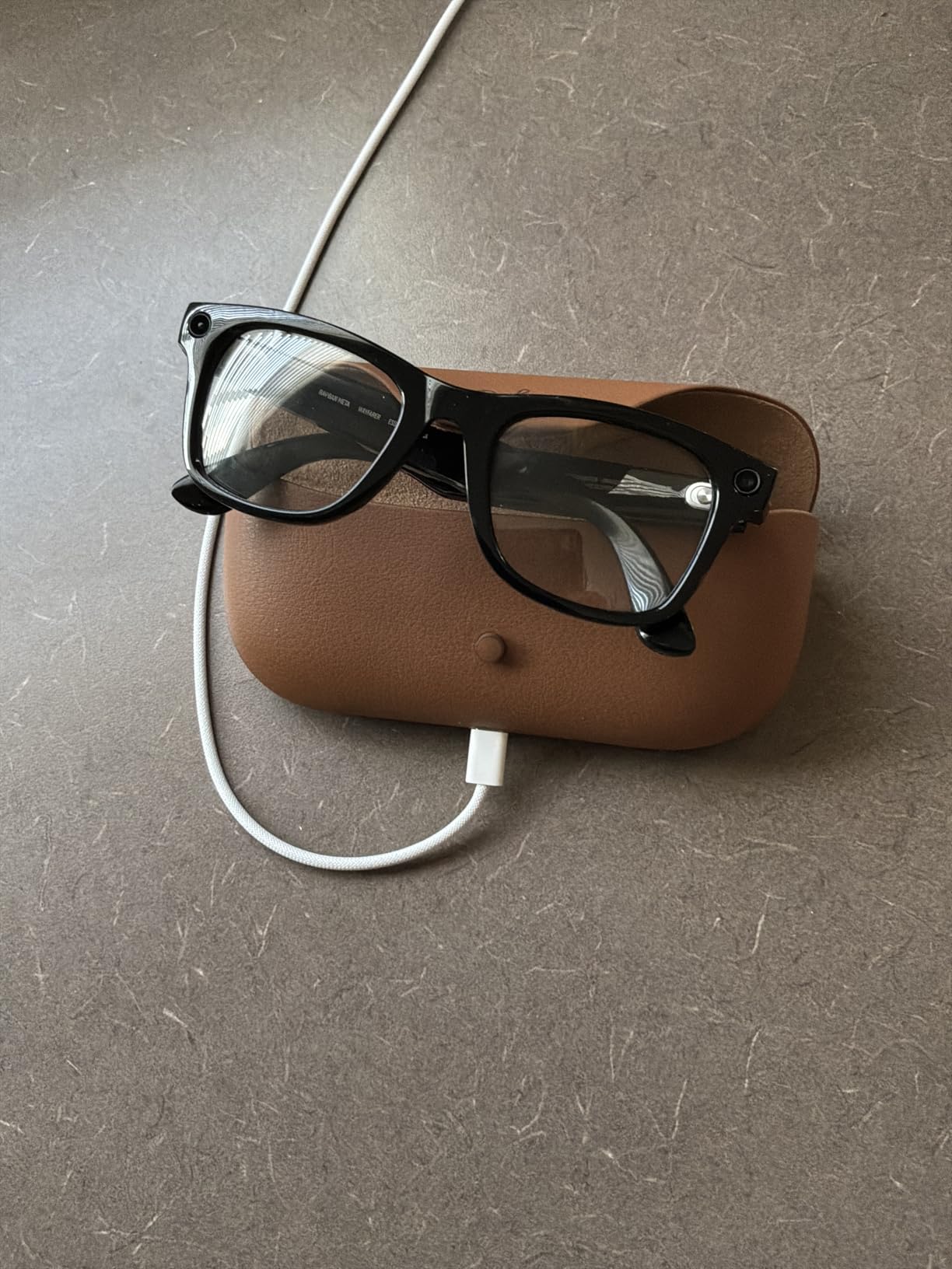 Ray-Ban Meta (Gen 1), Wayfarer, Large Matte Black | Smart AI Glasses - 12 MP Camera, Open-Ear Speakers, Video, Bluetooth - Polarized Gradient Graphite Lenses - Wearable Technology customer photo 1