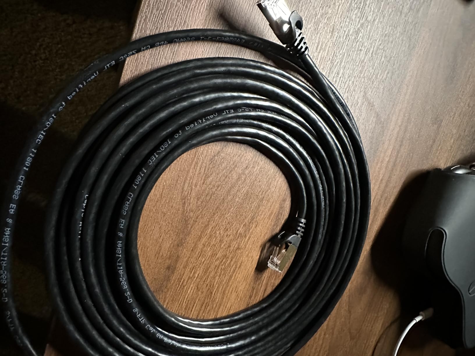 Cable Matters 10Gbps Snagless Short Shielded Cat 6A Ethernet Cable - 3ft, Cat 6A Cable, Cat6A Cord, Ethernet Cord, Black customer photo 2