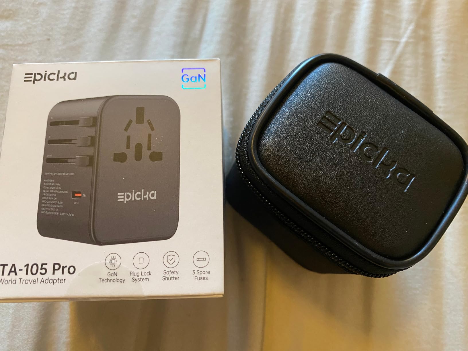 EPICKA Universal Travel Adapter, GaN International Plug Adapter with 3 USB-C 70W PD Fast Charging & 2 USB-A Adaptor All-in-one Wall Charger for USA EU UK AUS (TA-105 Pro, Black) customer photo 2