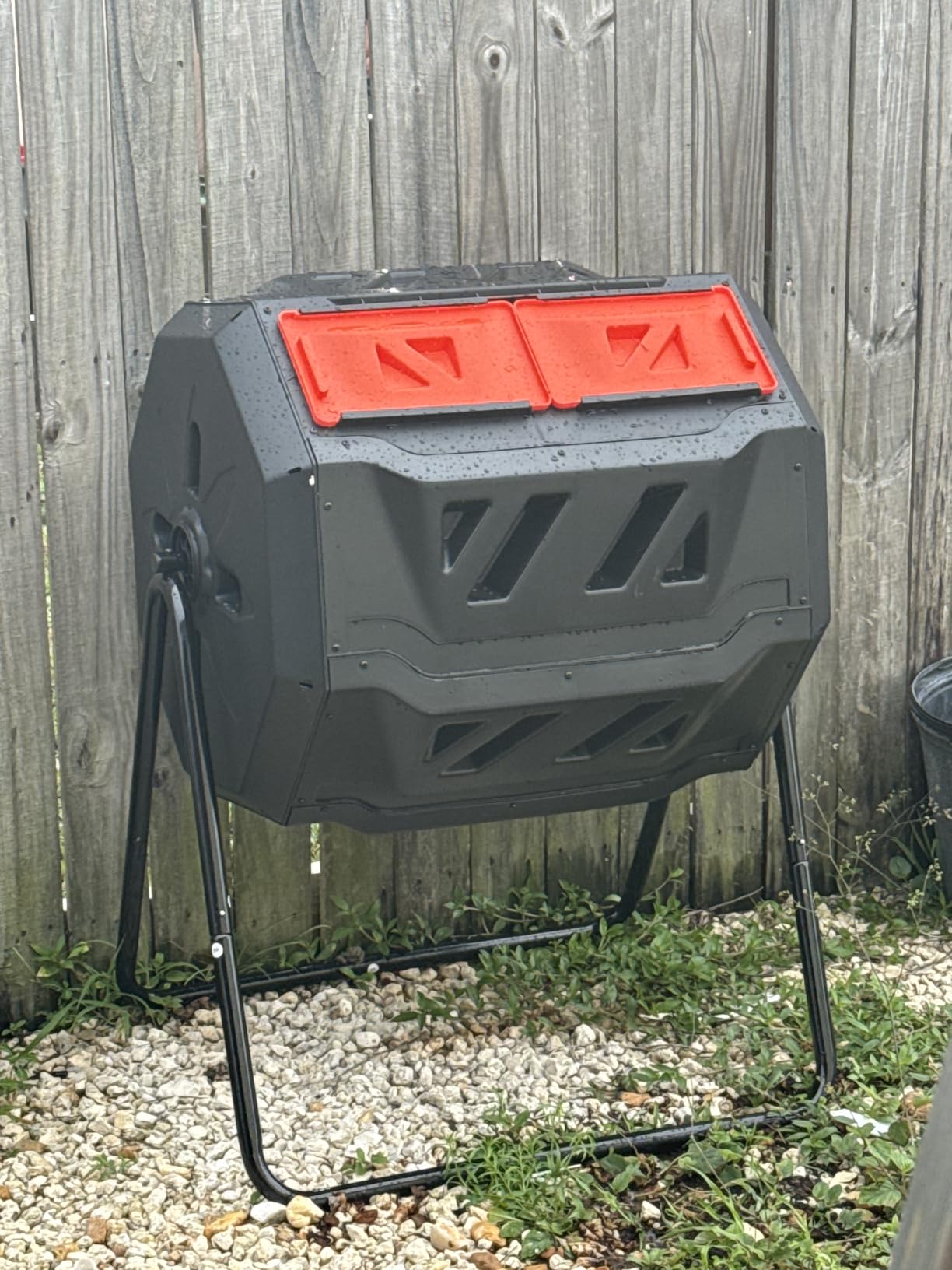 Hourleey Compost Bin Outdoor, 43 Gallon Dual Chamber Tumbling Composting Bin with Sliding Doors customer photo 1
