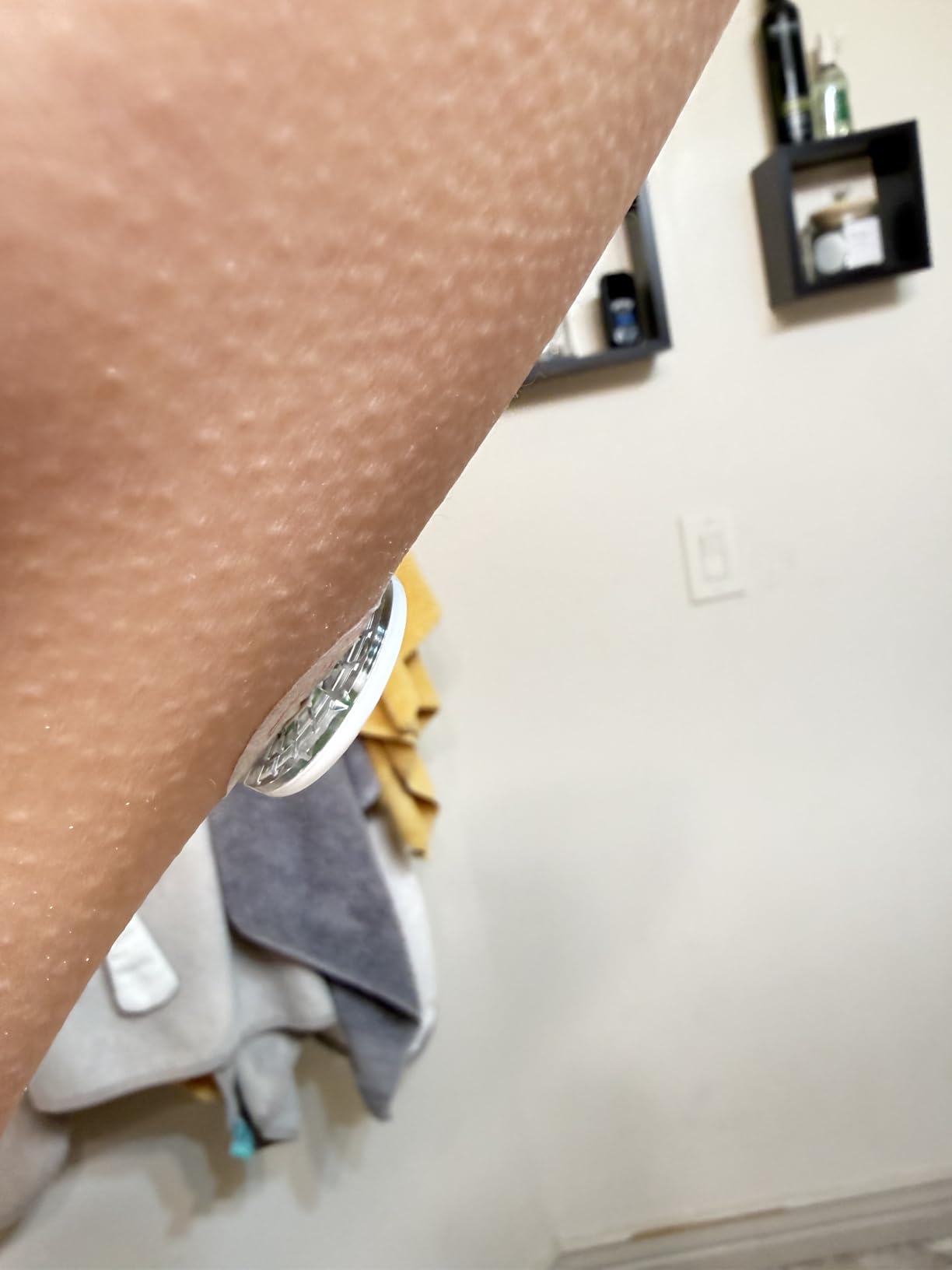 Ceeport 30 Pack Freestyle Adhesive Patches, Sensor Covers Intended for Freestyle Libre 2/3-Enlite-Medtronic Guardian, CGM Sensor Patches, No Glue in The Center, Long Fixation for Your Sensor (Tan) customer photo 2