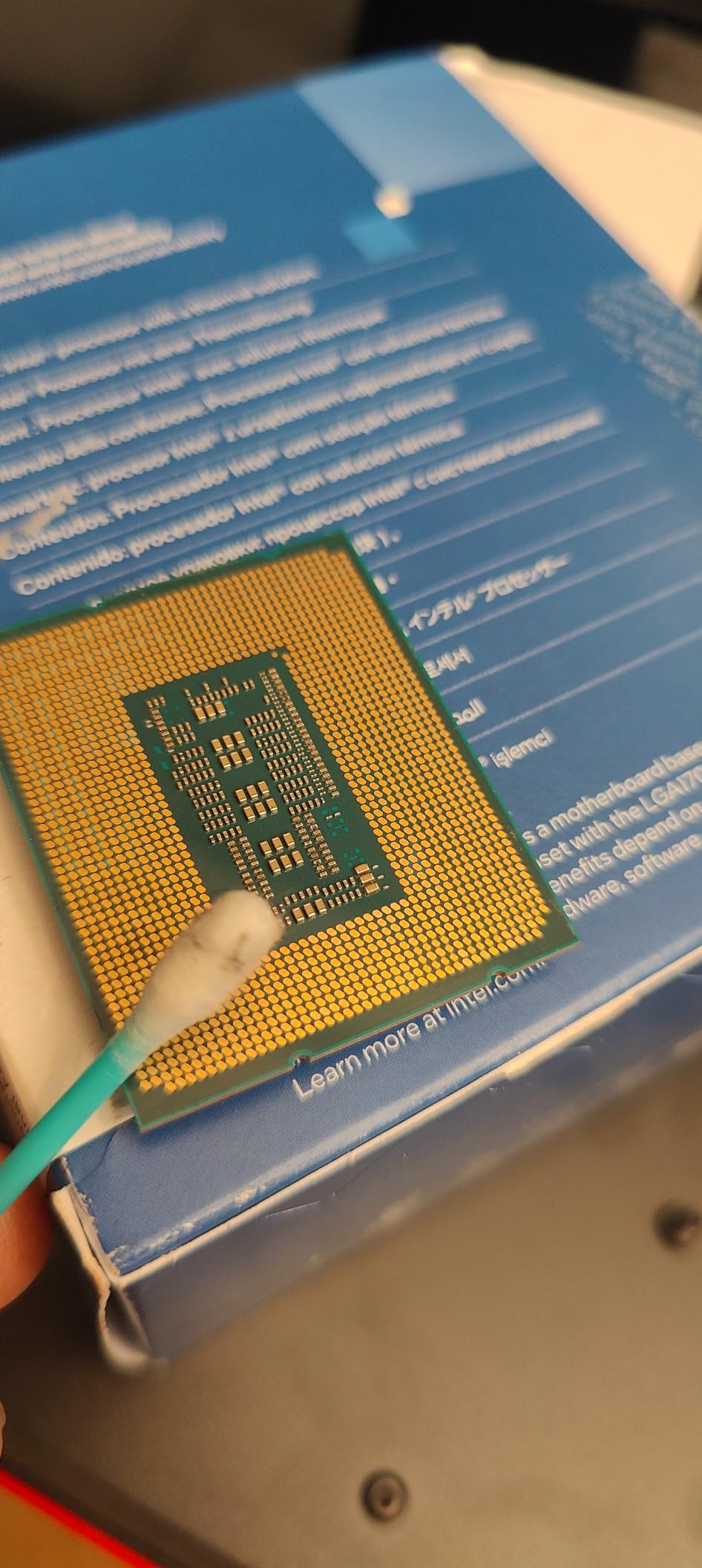 Intel Core i7-14700 20-Core (8P+12E) Desktop Processor up to 5.4 GHz customer photo 2