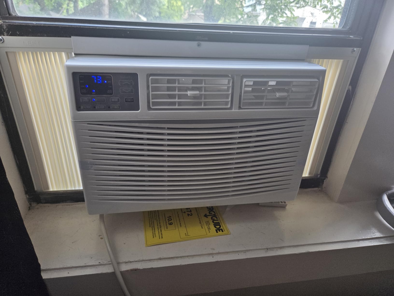 WiFi Enabled 6,000 BTU Window Air Conditioner, Smart Window AC Unit with Remote, Energy Saving, Easy Install Kit, Cools up to 250 Square Feet customer photo 2