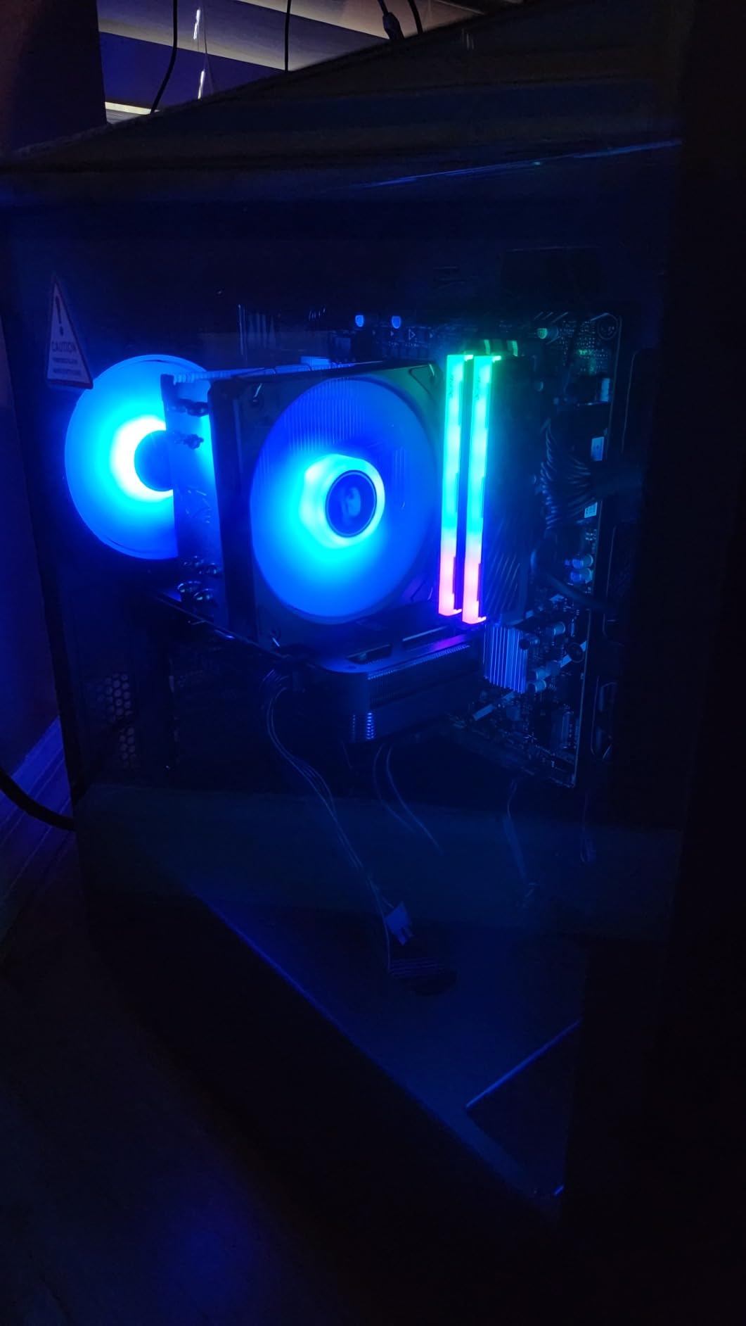 iBUYPOWER TraceMesh Gaming PC Computer Desktop TMI7N46T01 (Intel Core i7 14700F, NVIDIA GeForce RTX 4060 Ti 8GB, 32GB DDR5 5600 RGB, 1 TB NVMe SSD, WiFi Ready, Windows 11 Home) customer photo 2