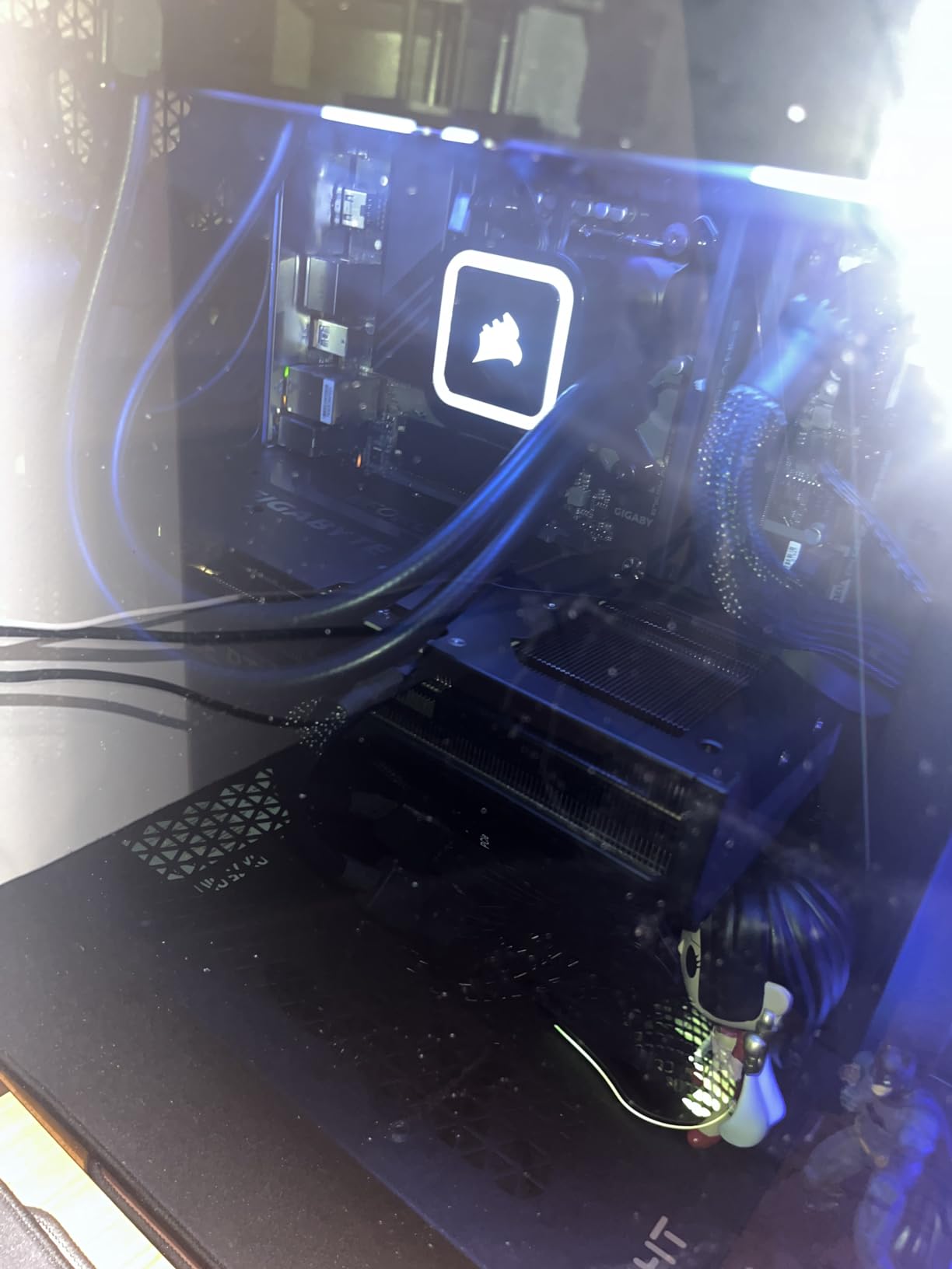 GIGABYTE GeForce RTX 4070 Super WINDFORCE OC 12G Graphics Card, 3X WINDFORCE Fans, 12GB 192-bit GDDR6X customer photo 2